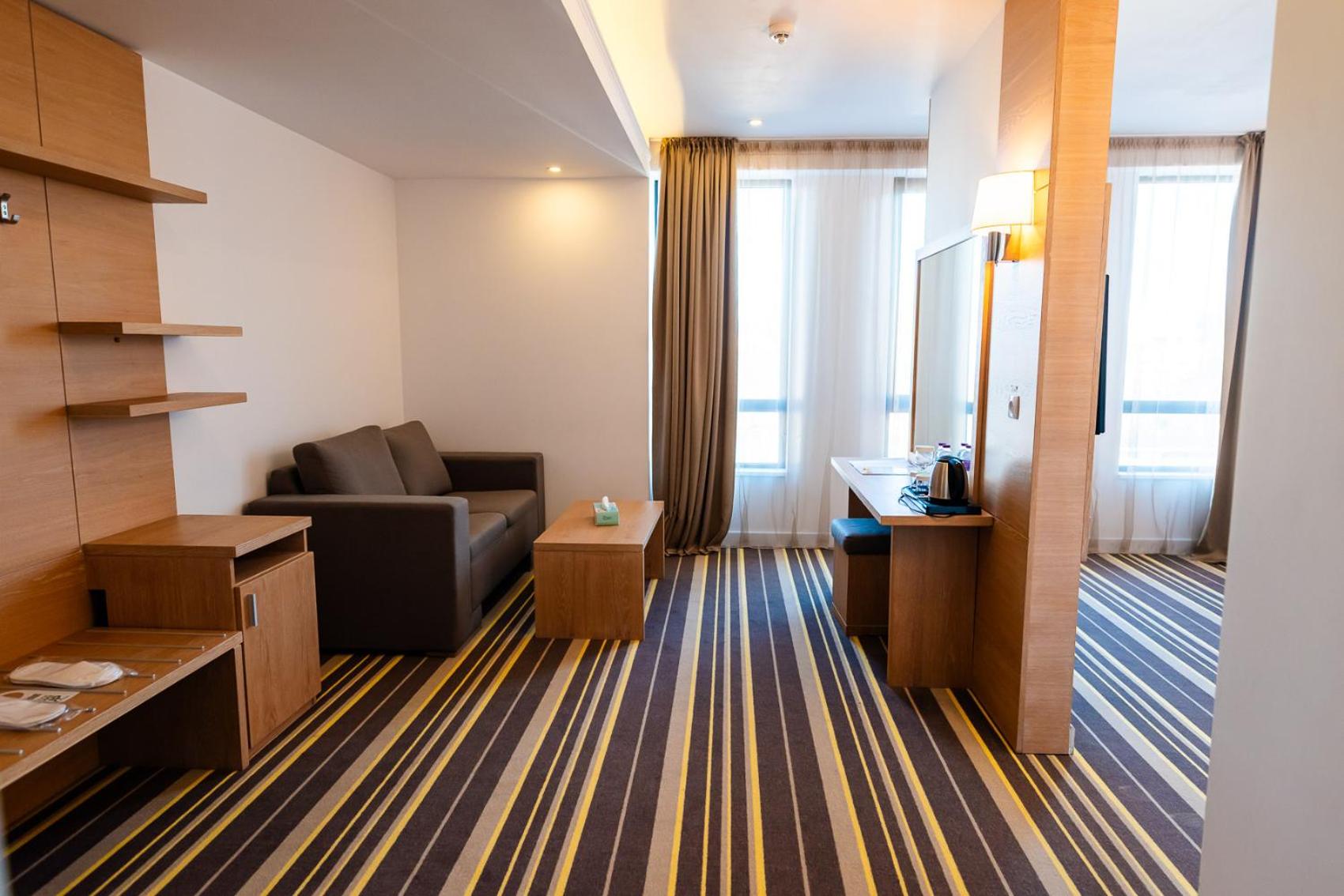 Deluxe Twin Room - Photo 19