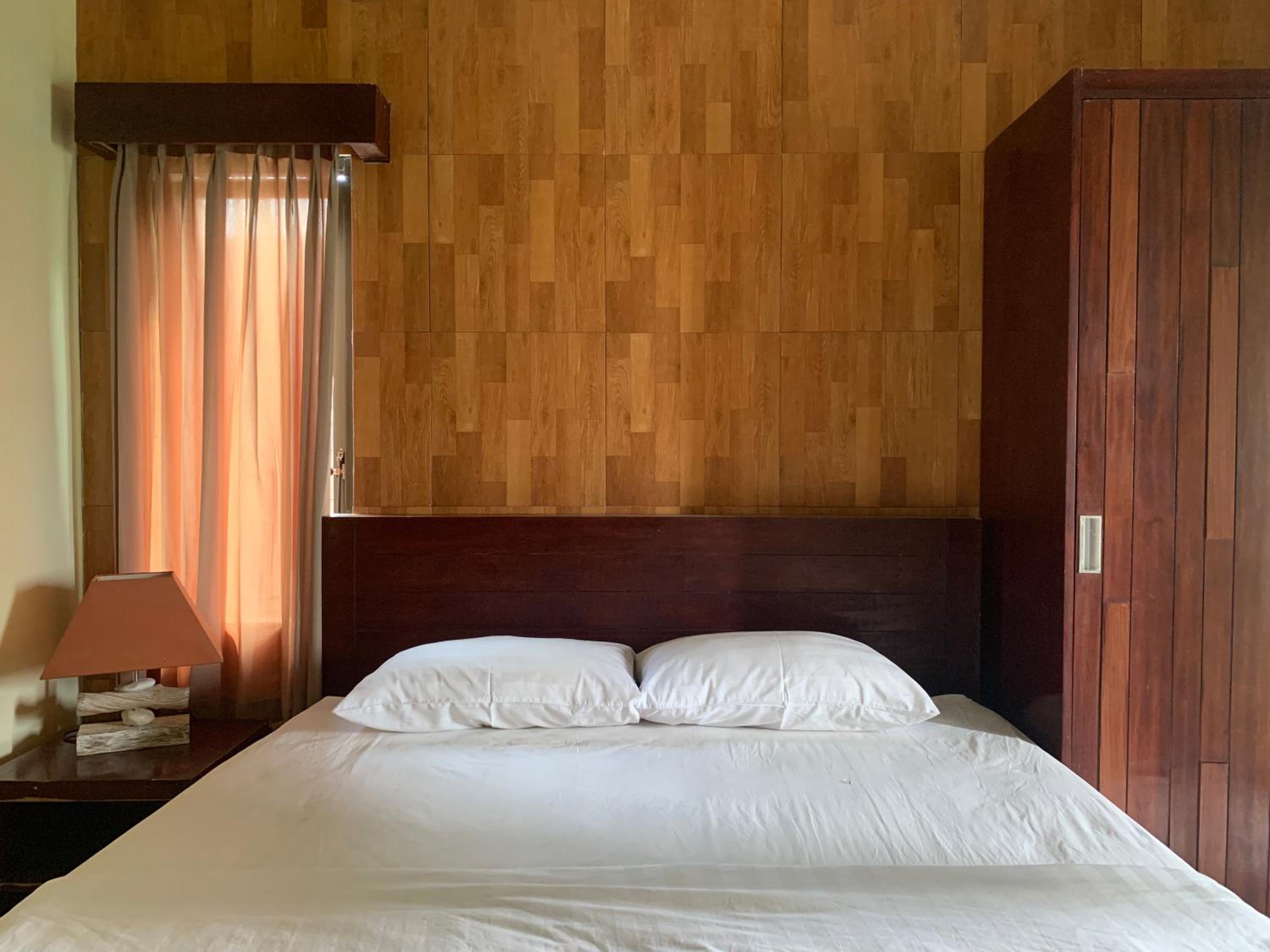 Deluxe Double Room with Shower photo 2