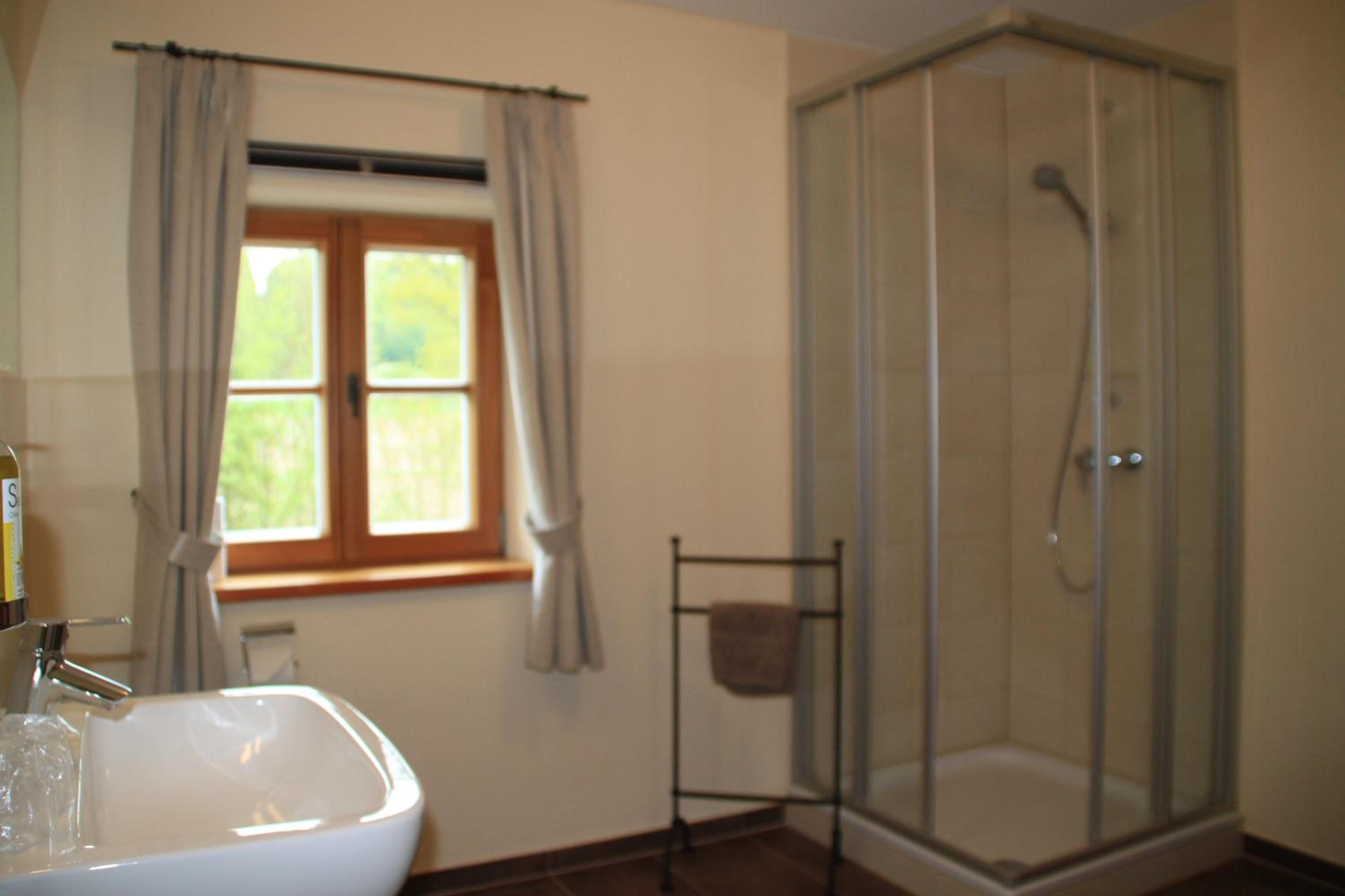 Double Room - Photo 4