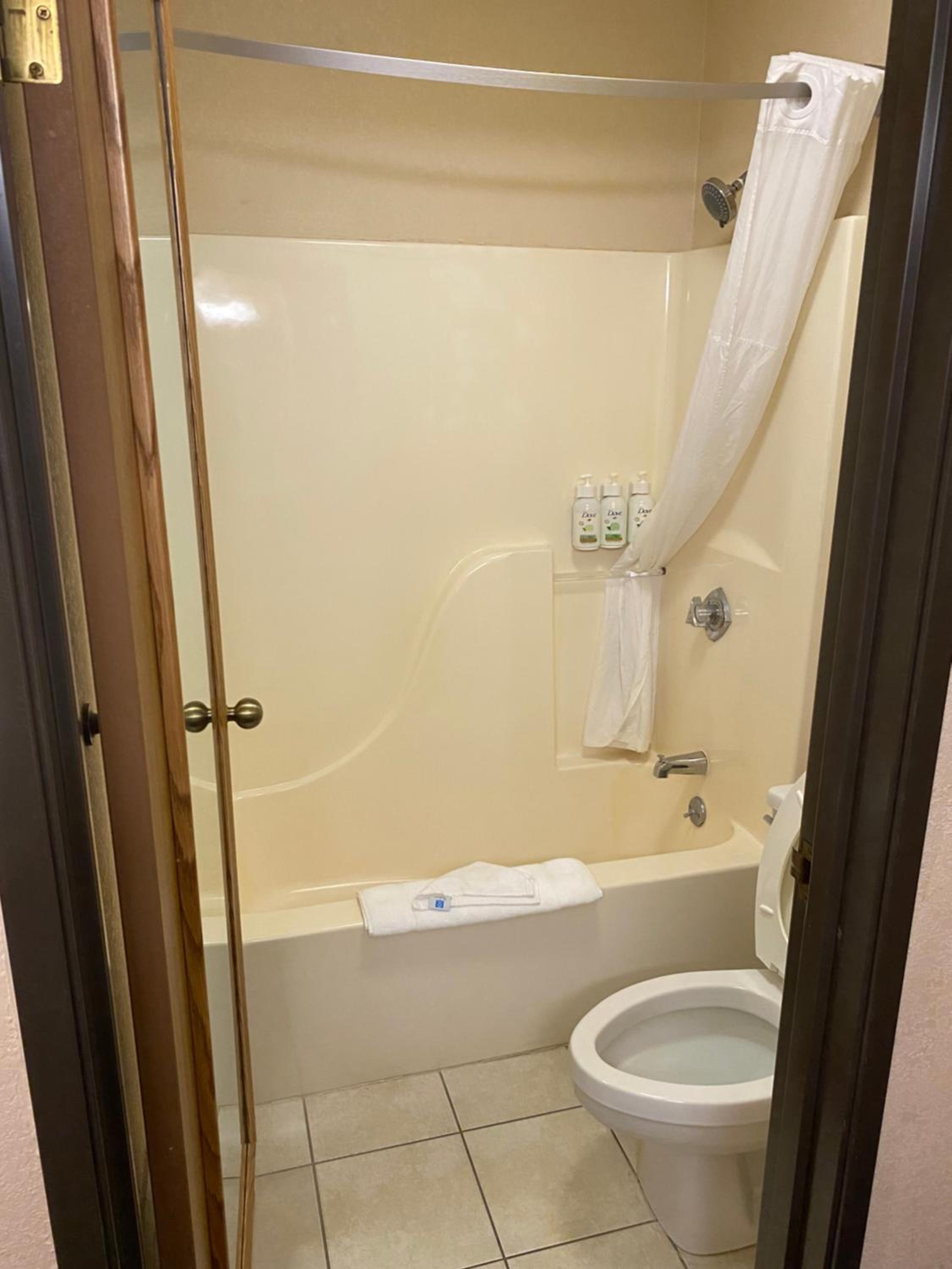 Executive King Suite - Non-Smoking