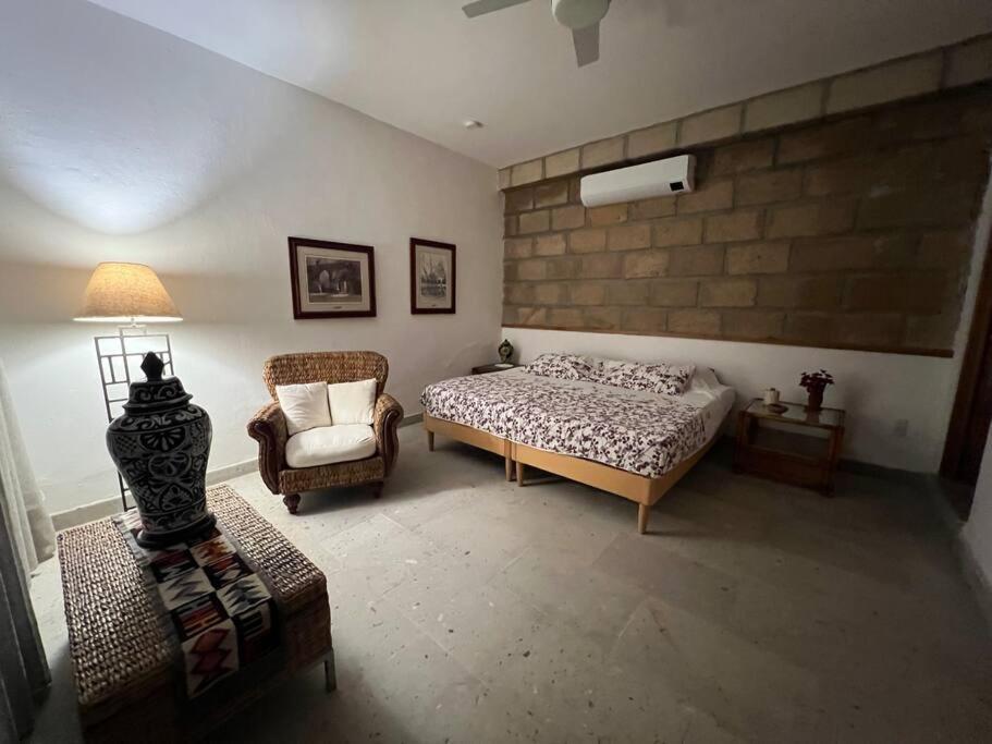 Four-Bedroom House photo 1