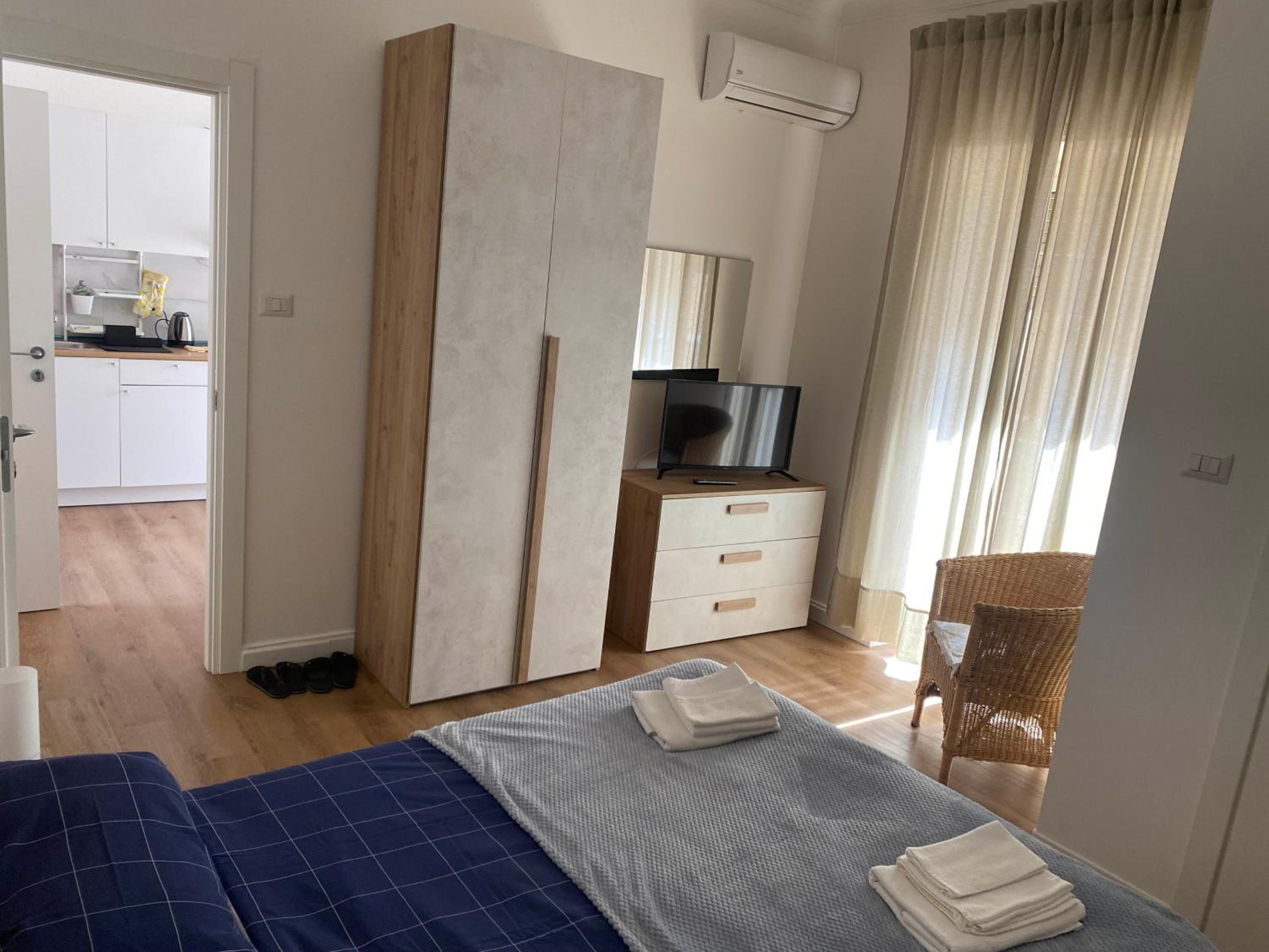 One-Bedroom House