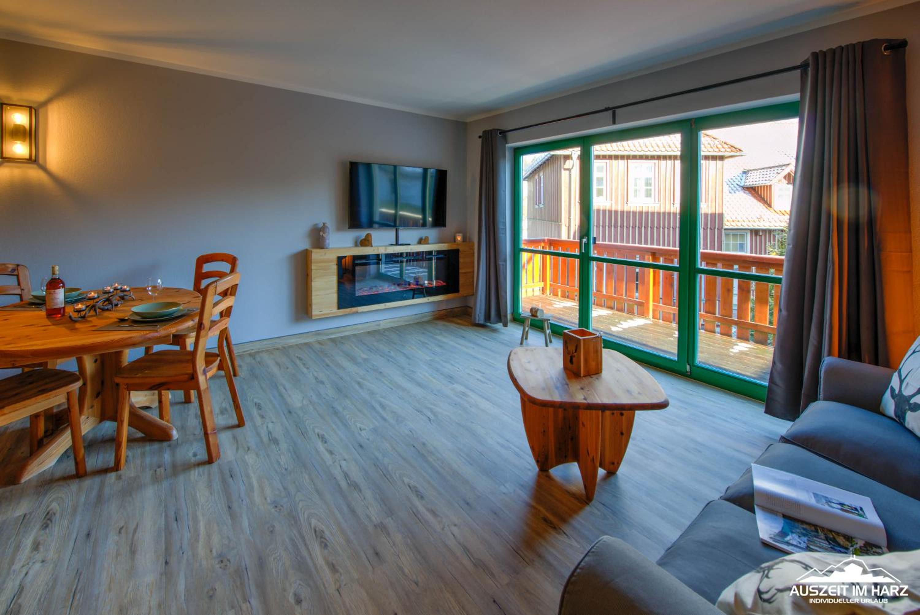 Apartment with Balcony photo 1
