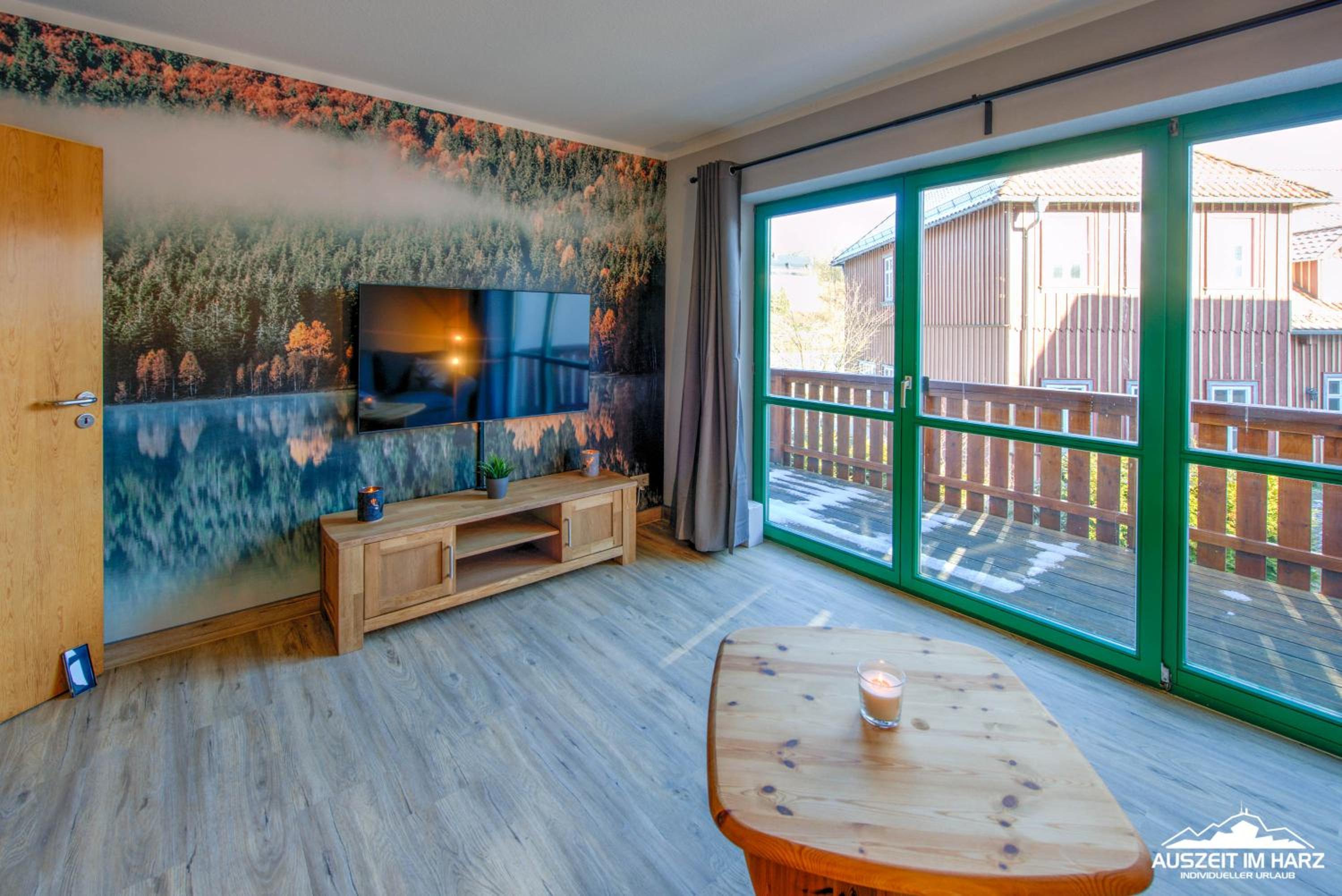 Apartment with Balcony photo 2