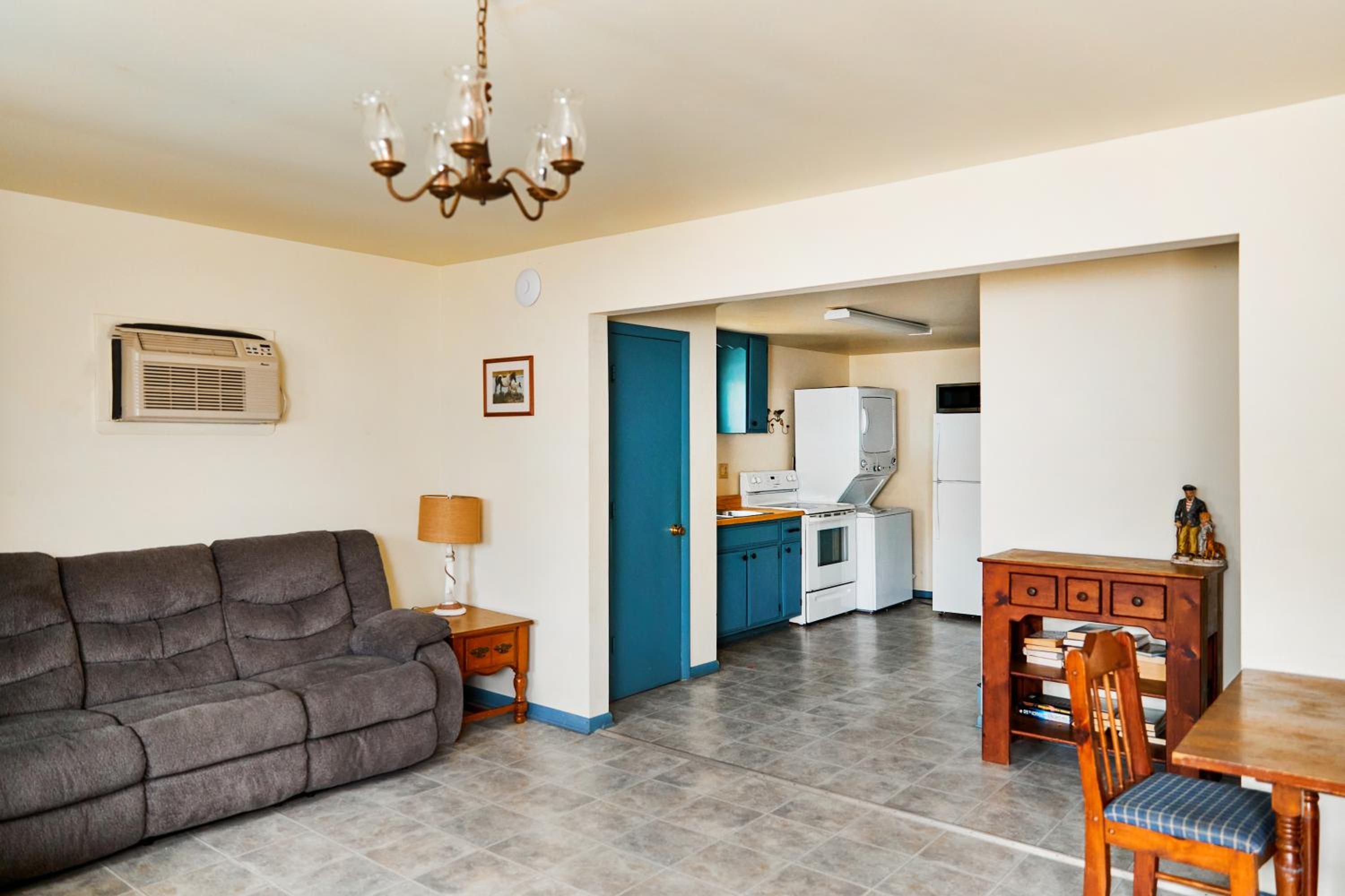 Two-Bedroom House photo 1