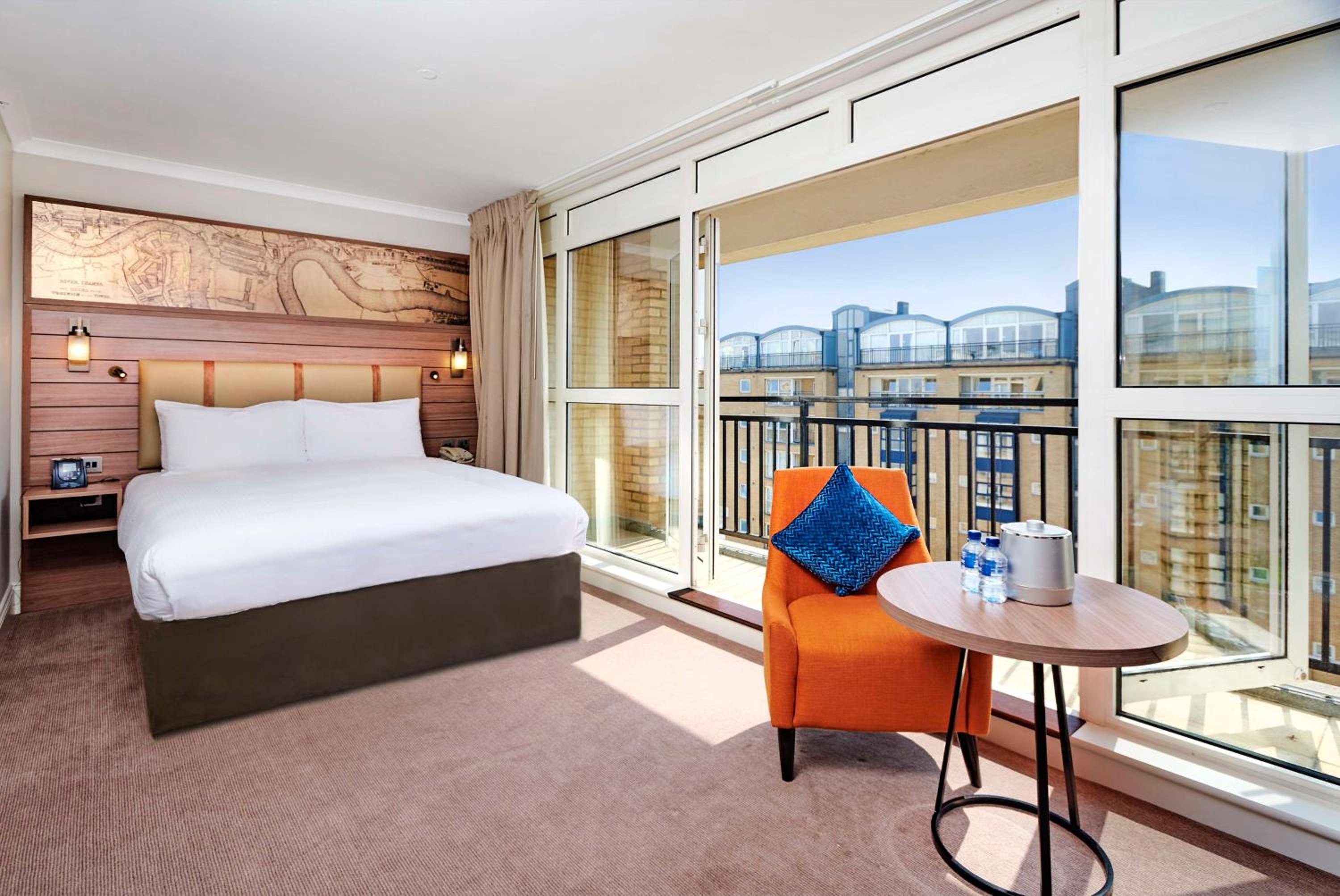 Deluxe Queen Room with View photo 1