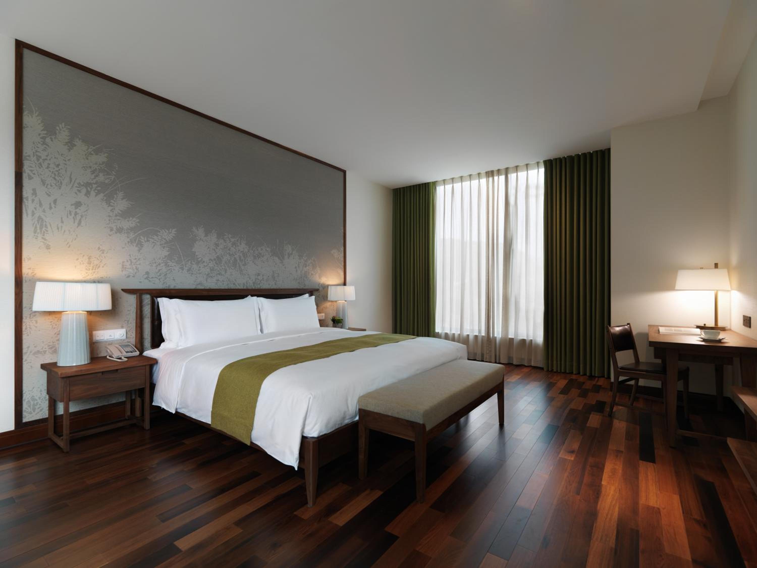 Deluxe Suite photo 2