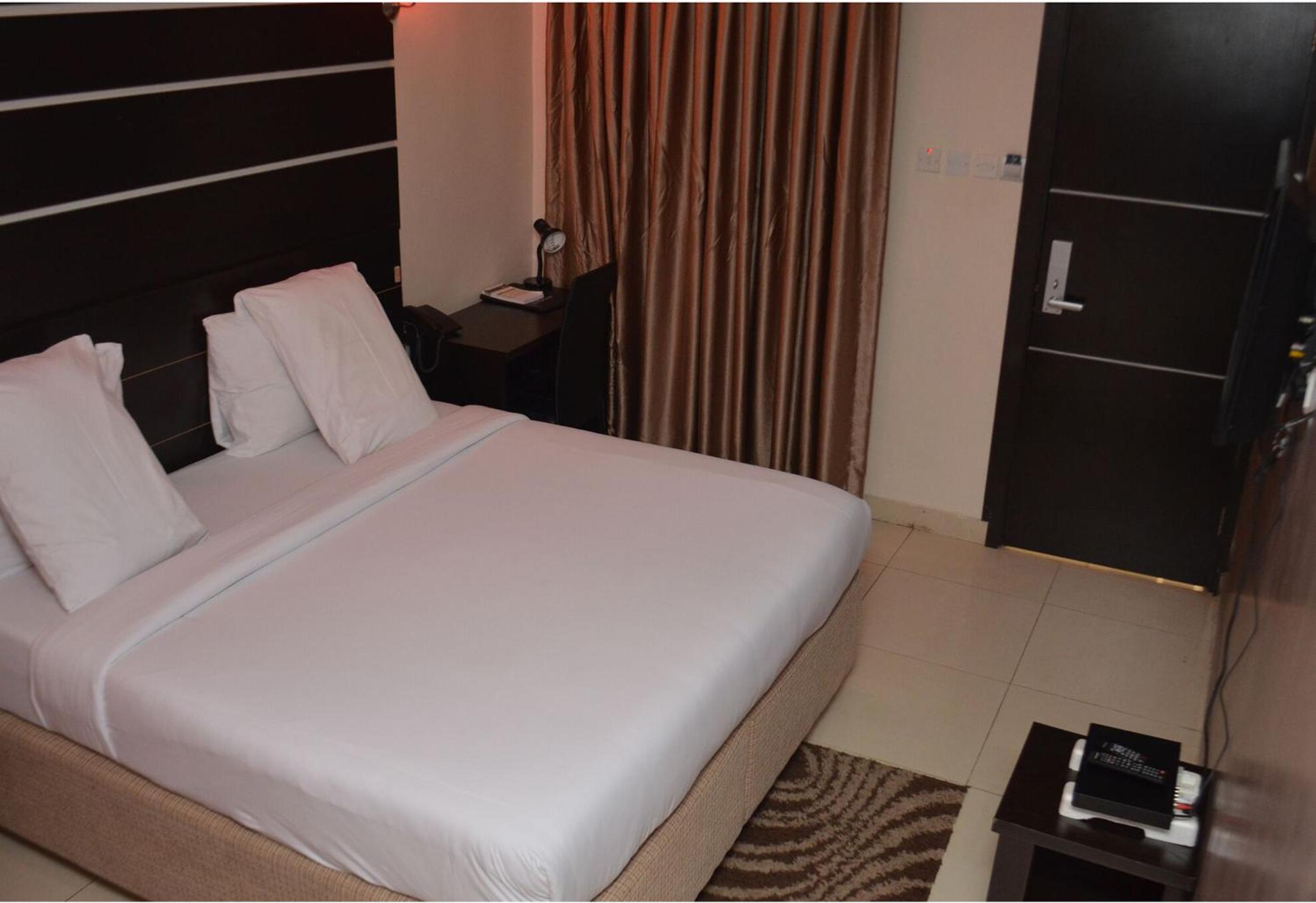 Deluxe Double Room photo 3