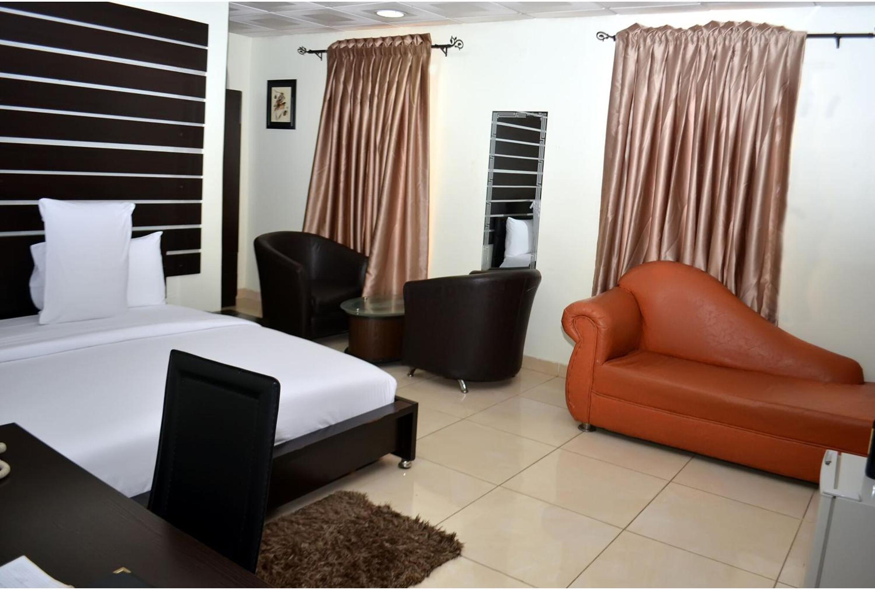 Superior King Room photo 3