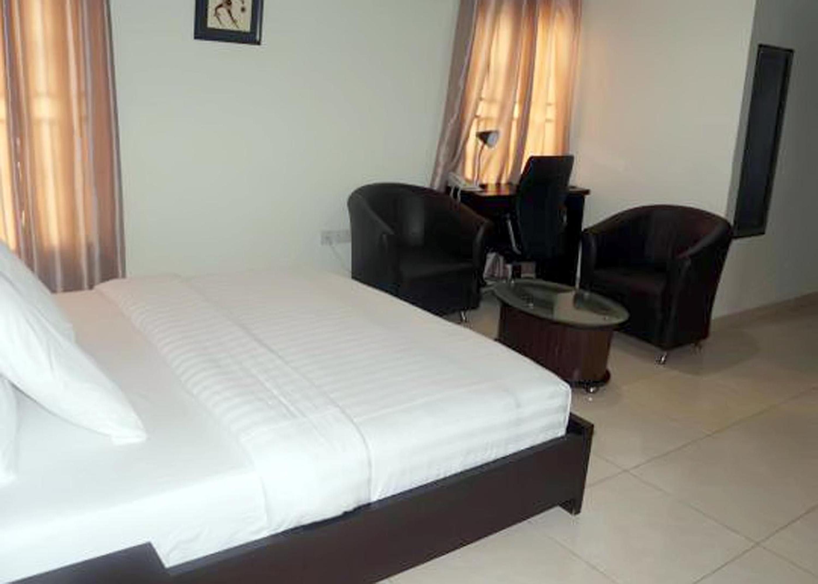 Superior King Room photo 2