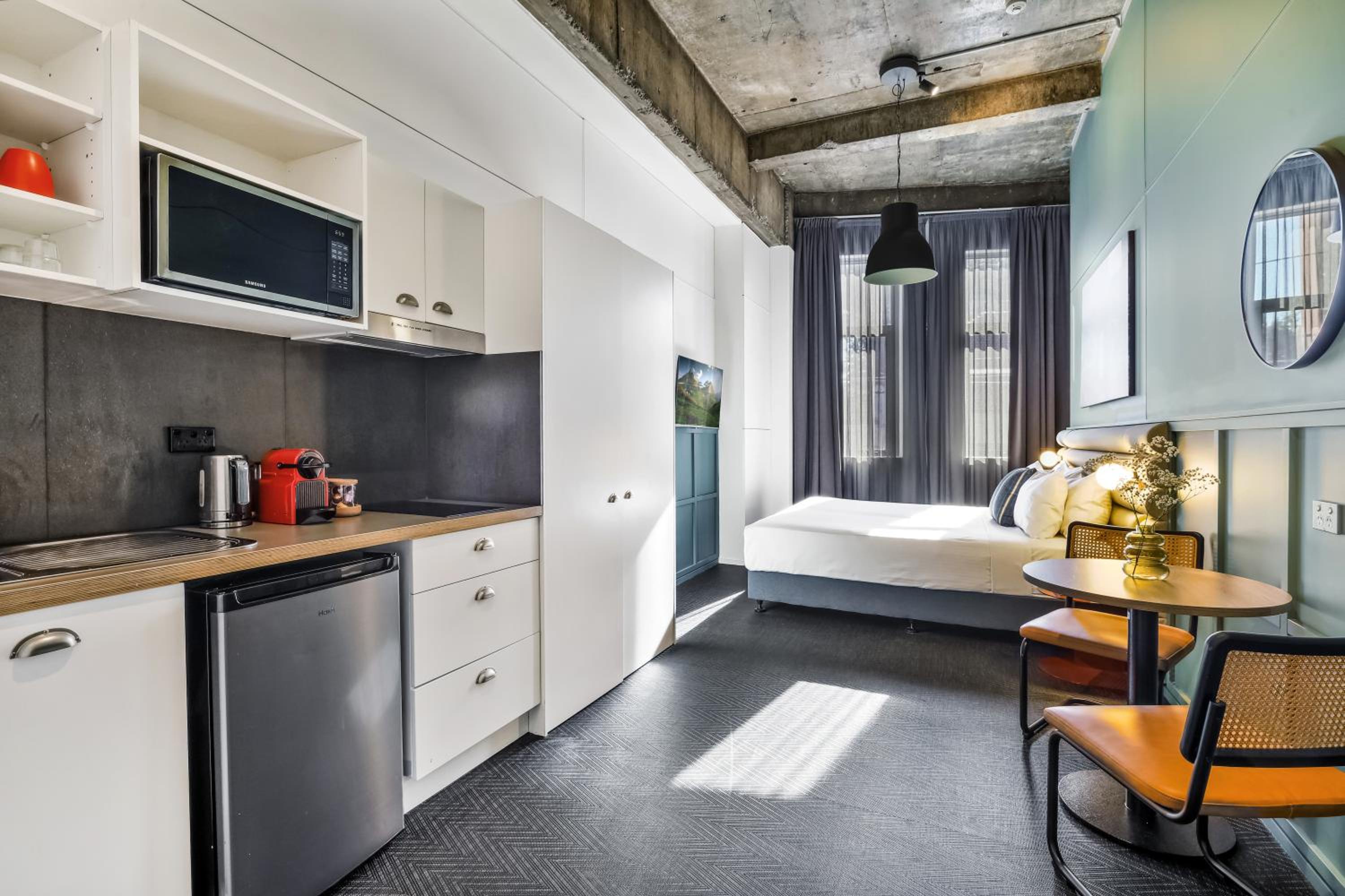 King Suite (Dog Friendly - additional fees apply) photo 3