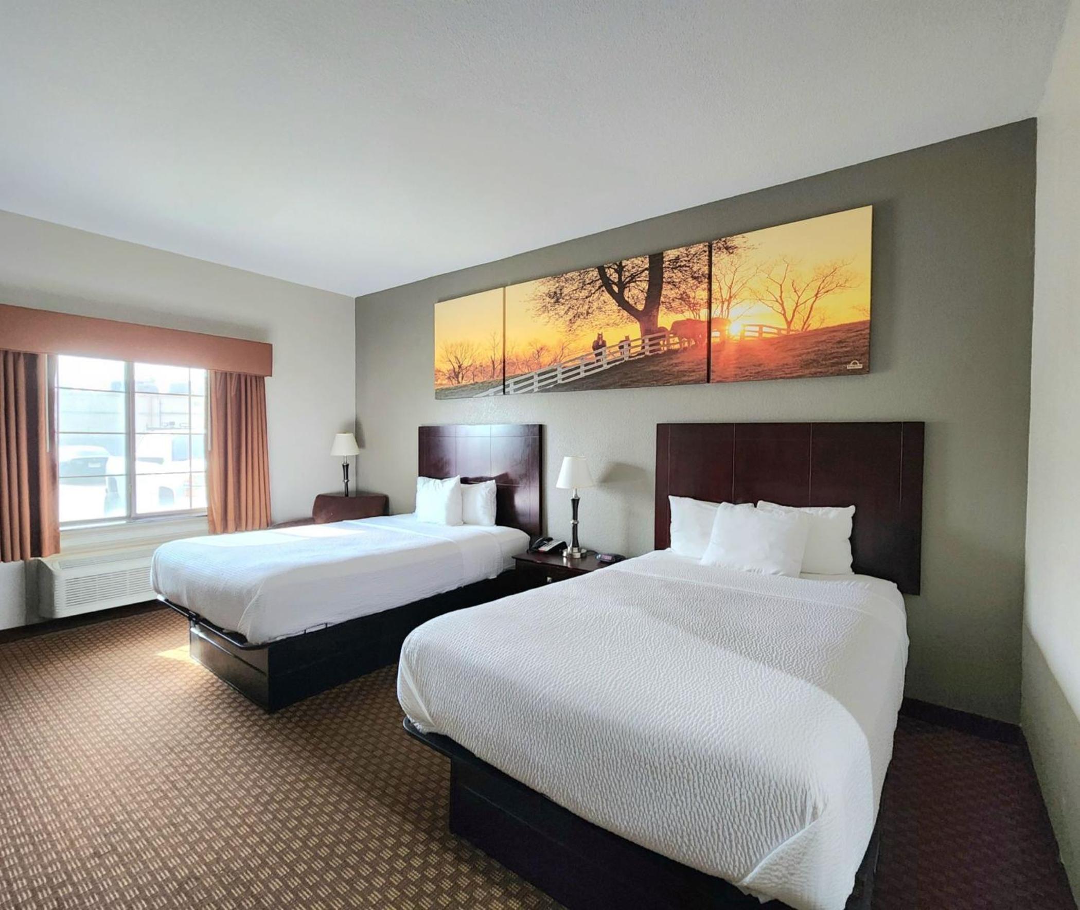 Efficiency Queen Room with Two Queen Beds and Kitchenette - Non-Smoking - Photo 7