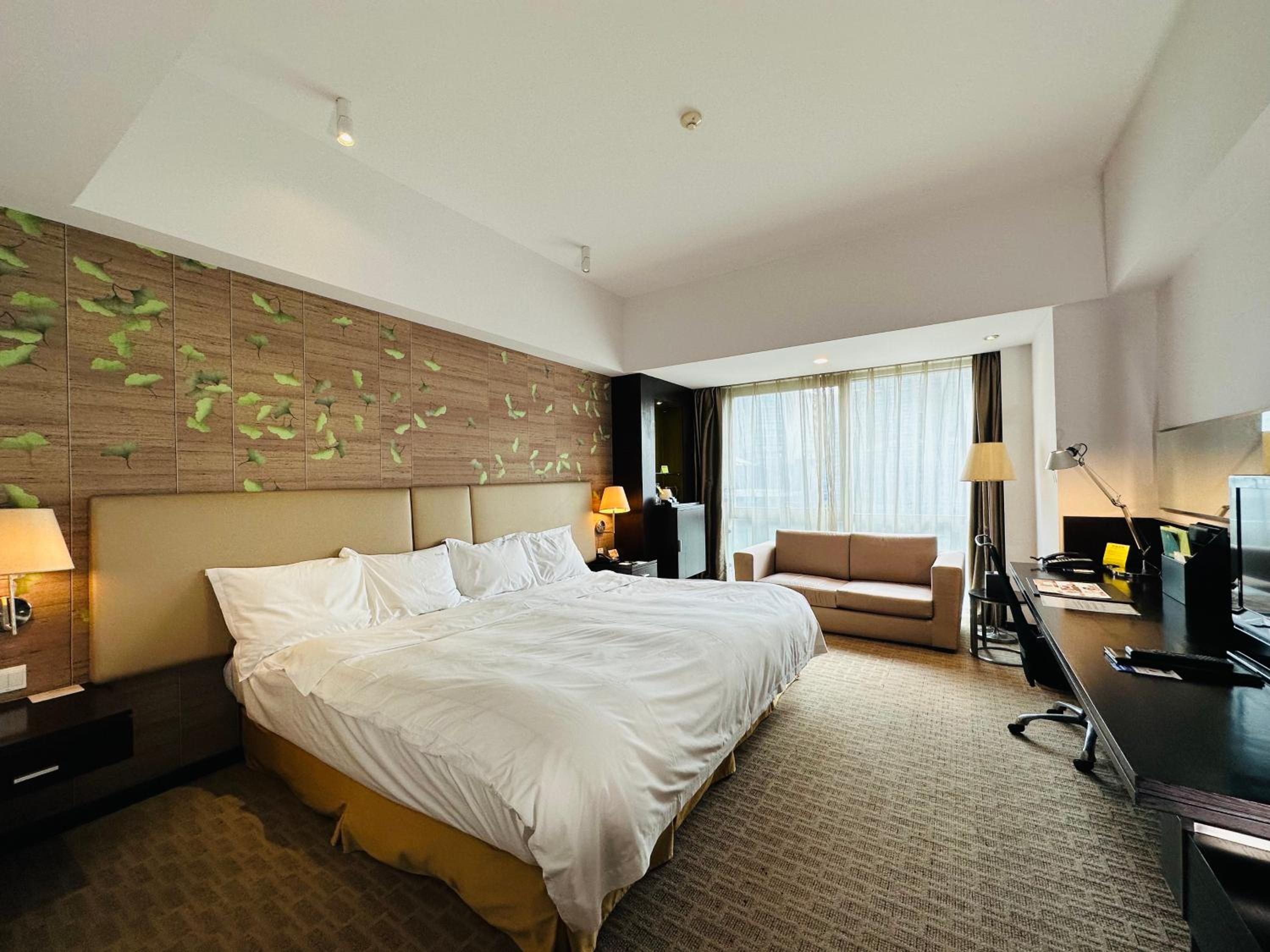 Standard King Room - High Floor