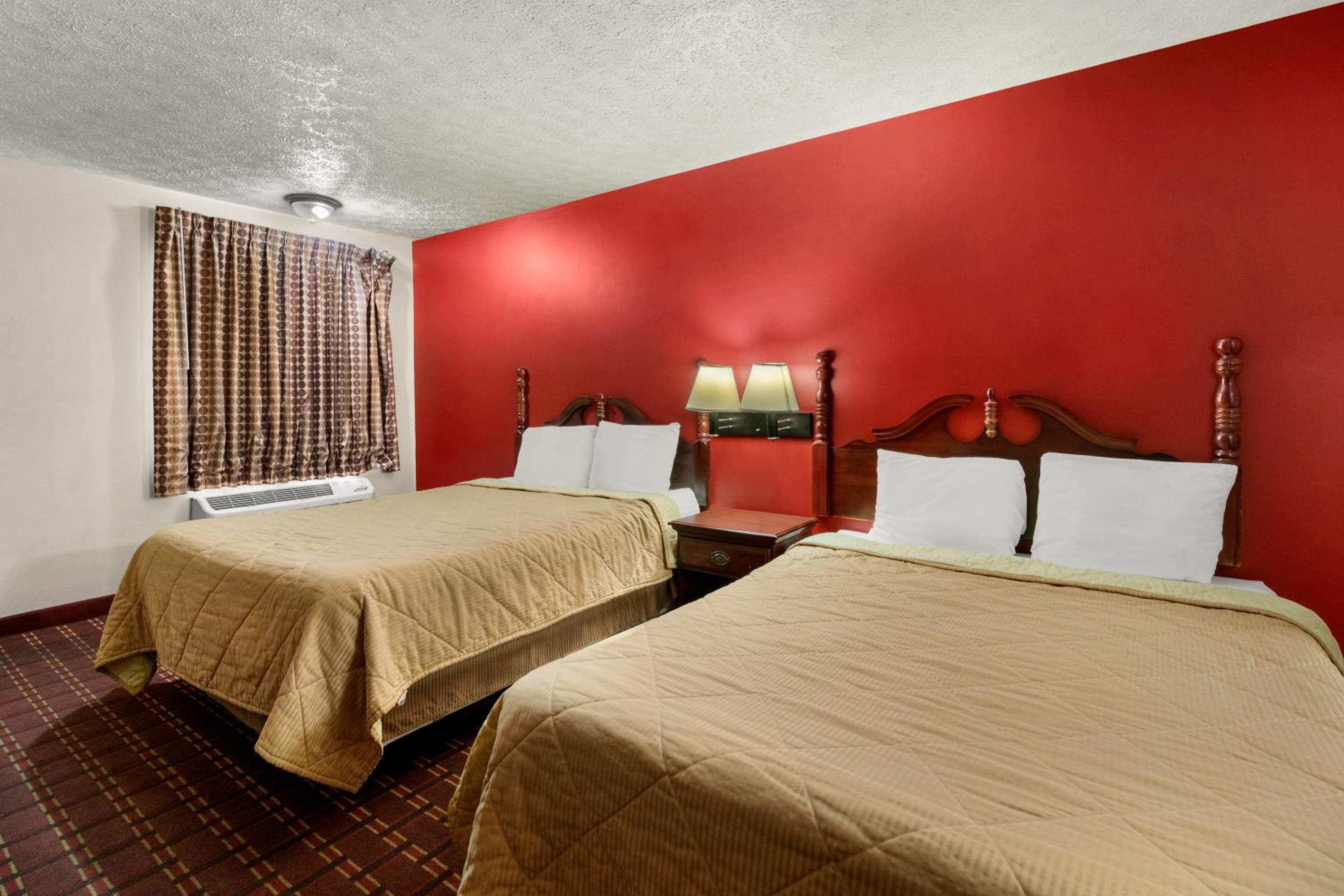 2 Double beds - Non Smoking photo 2