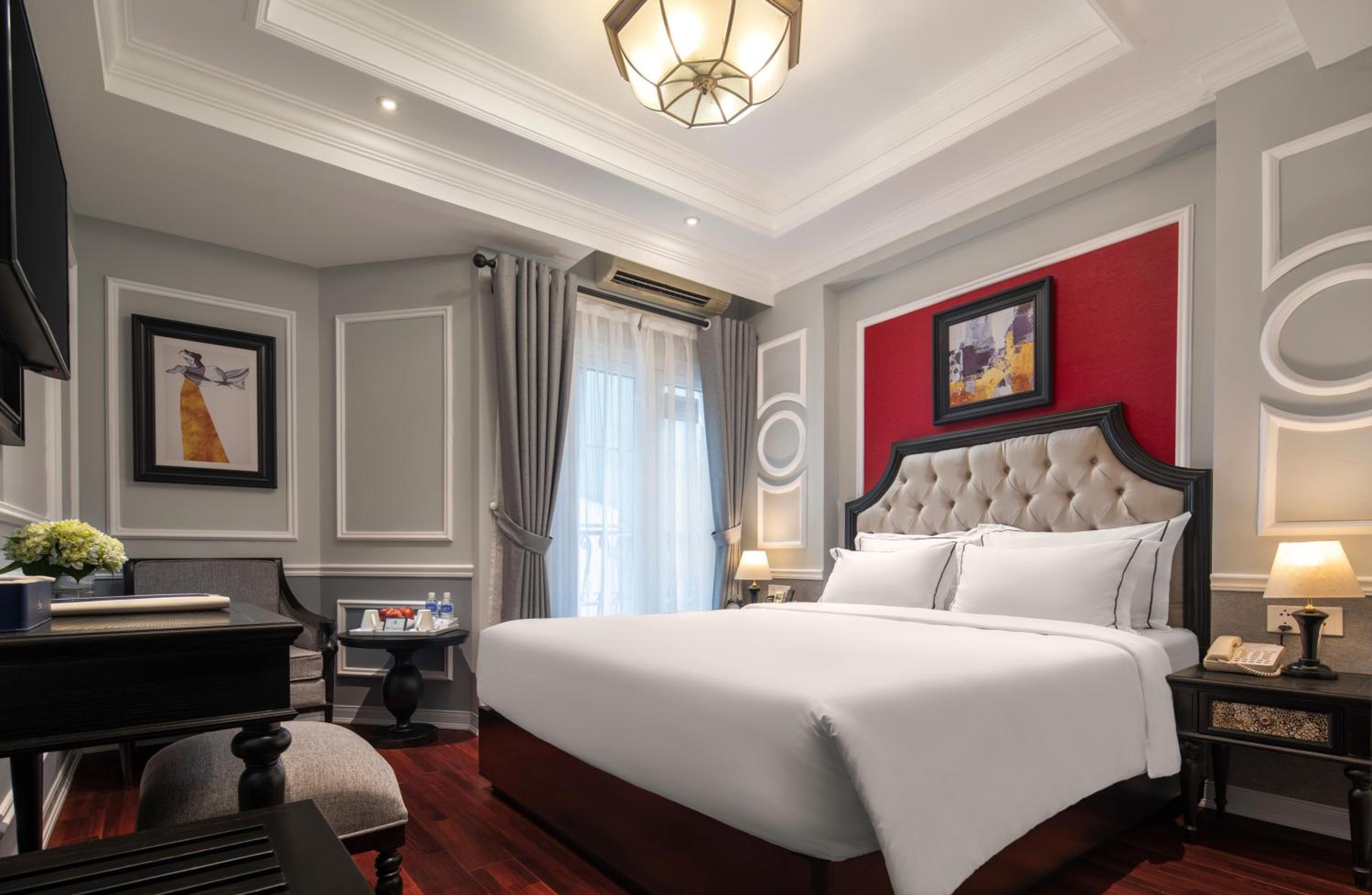 Deluxe Double Room with Balcony - Photo 1