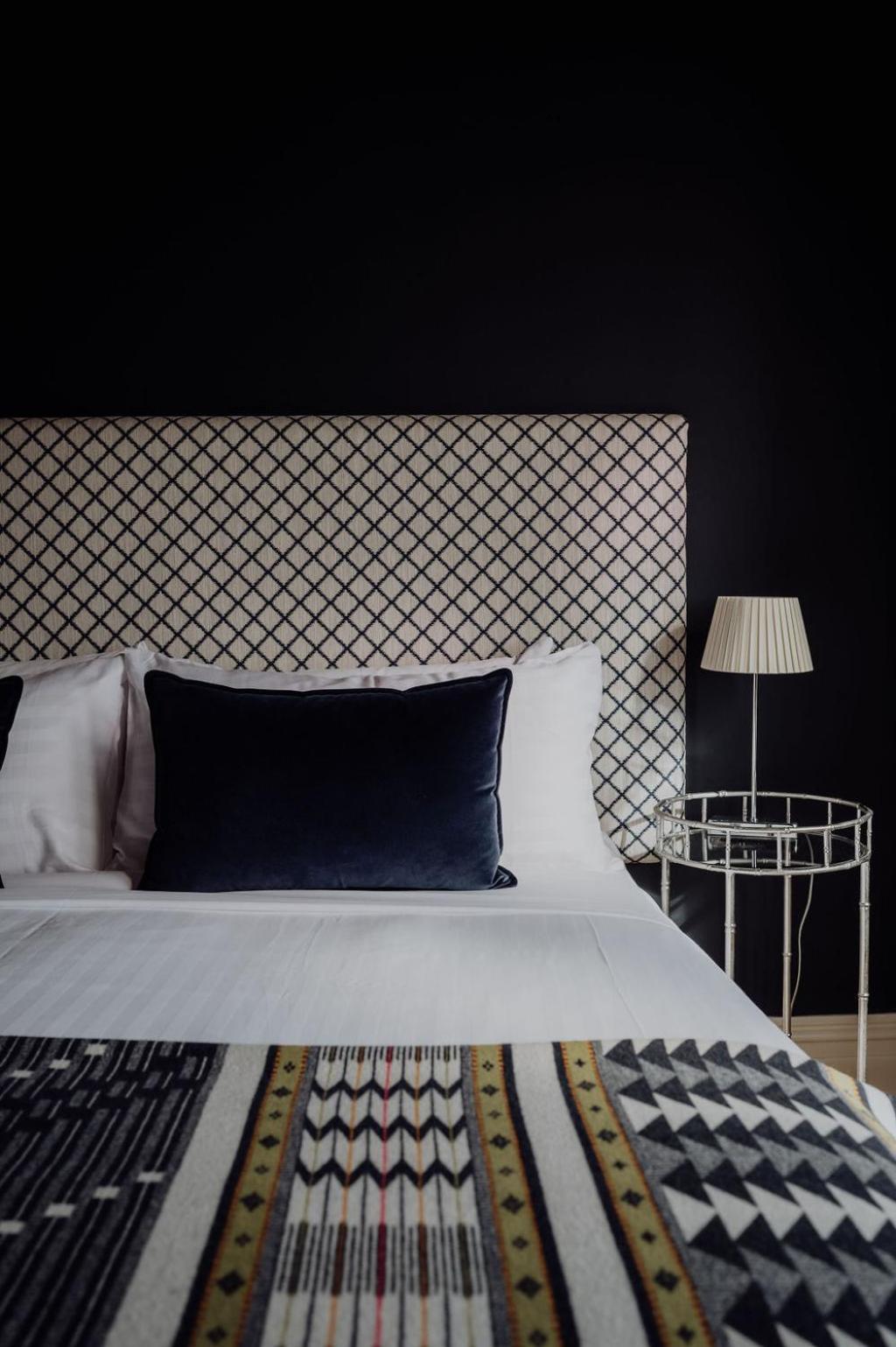 King Spa Suite – The Hampden photo 1