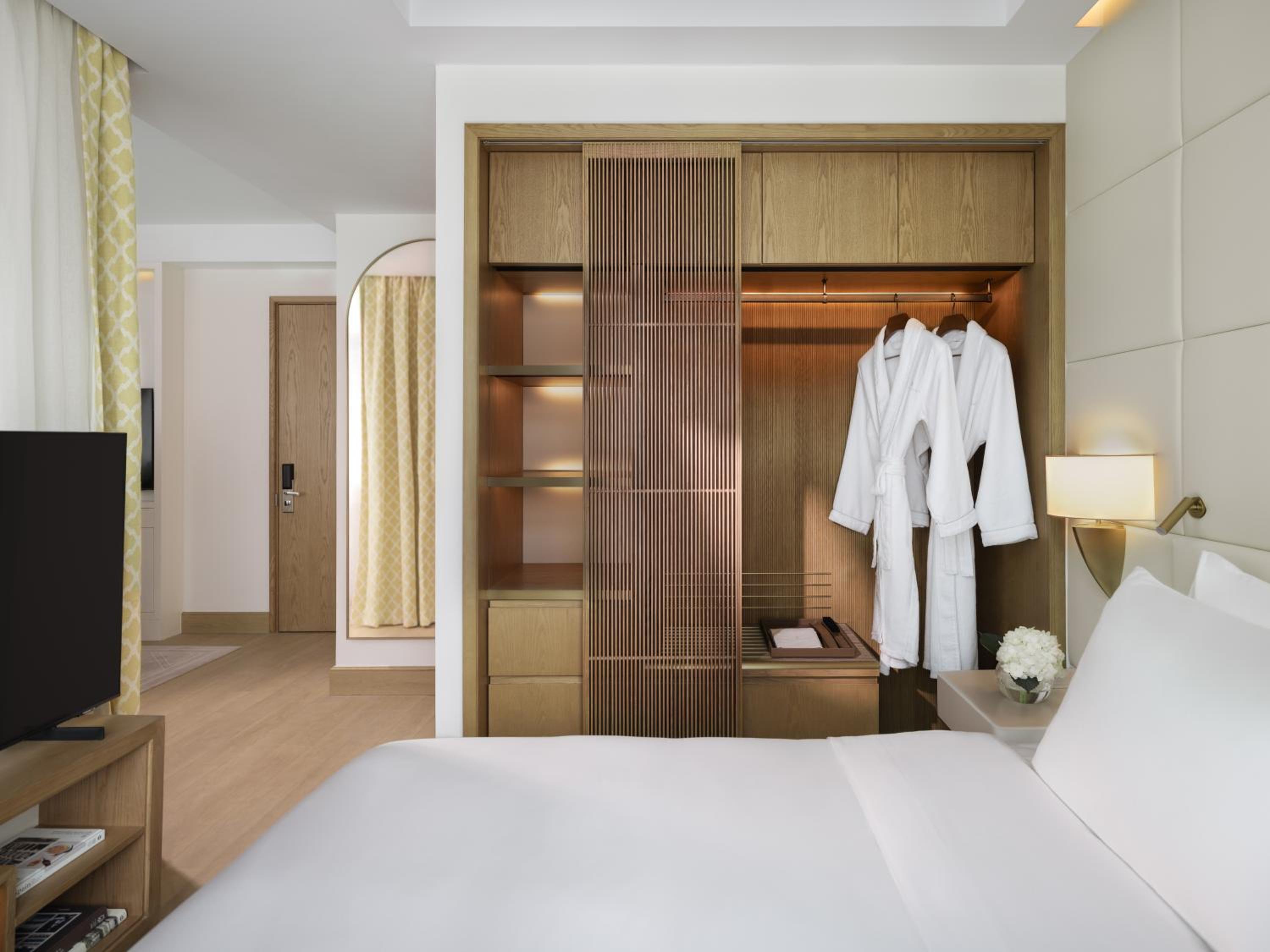 Studio Guest Room