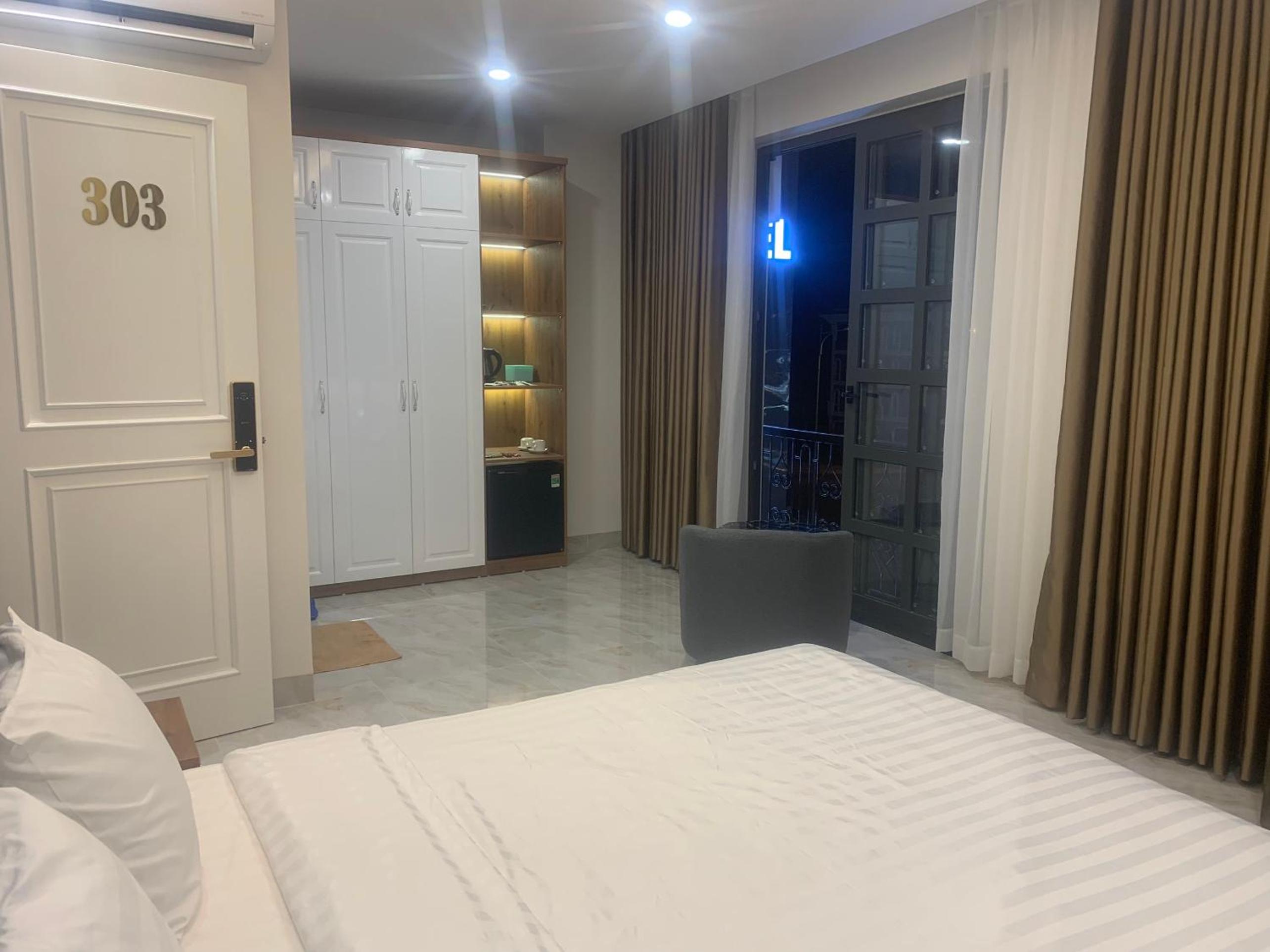 King Room with Sea View - Photo 8