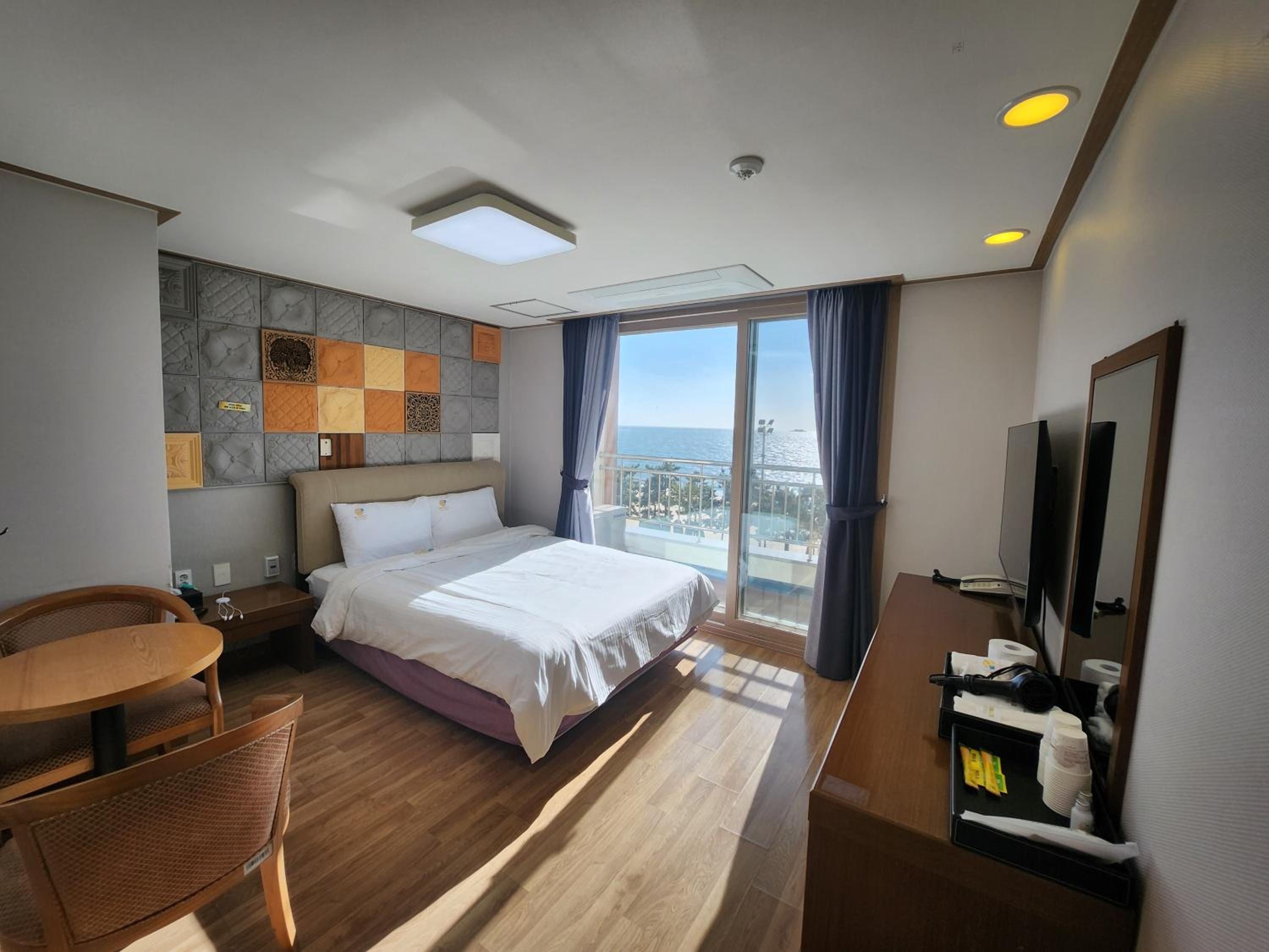 Standard Queen Double Oceanview - Photo 67