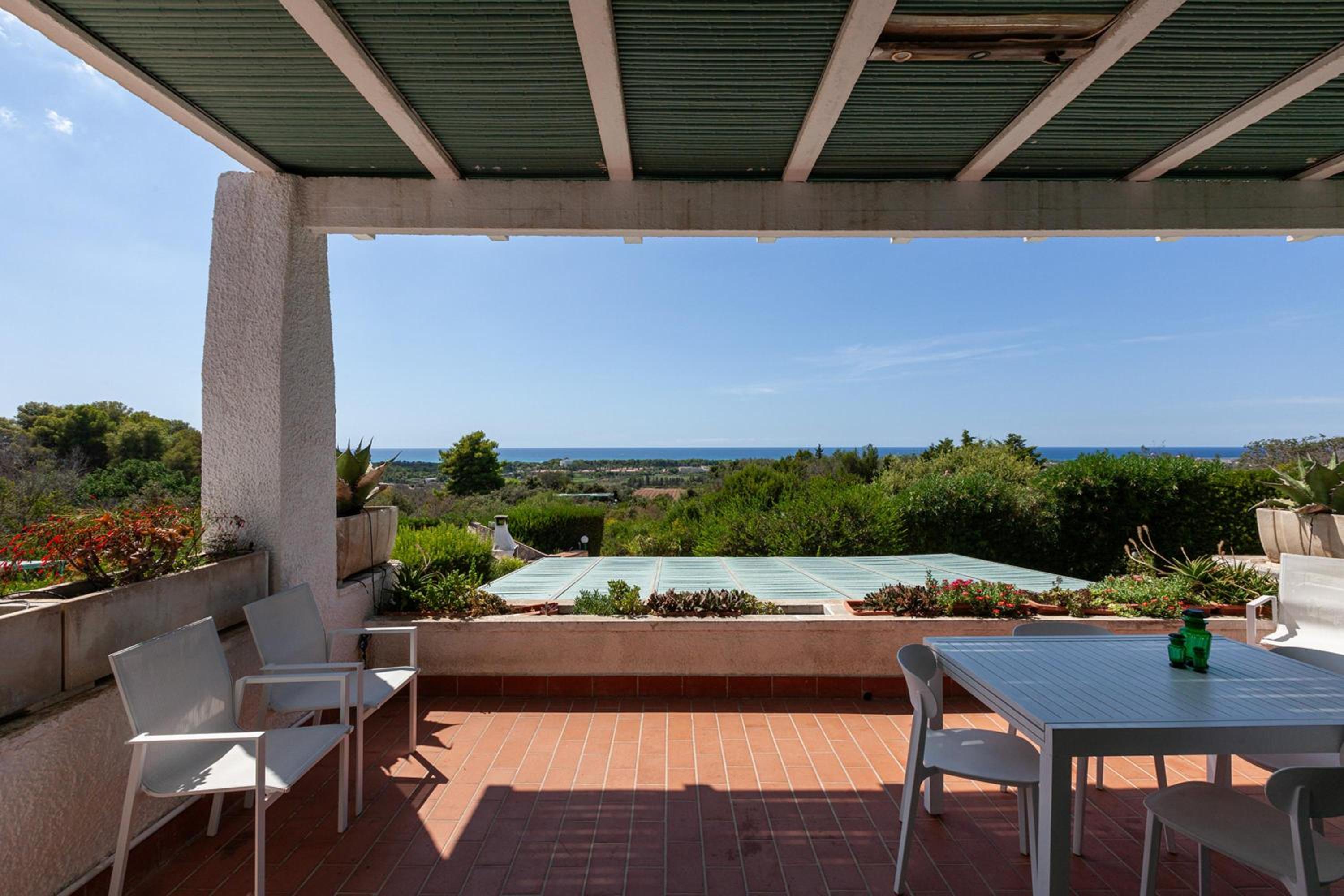 Villa With Private Pool photo 2