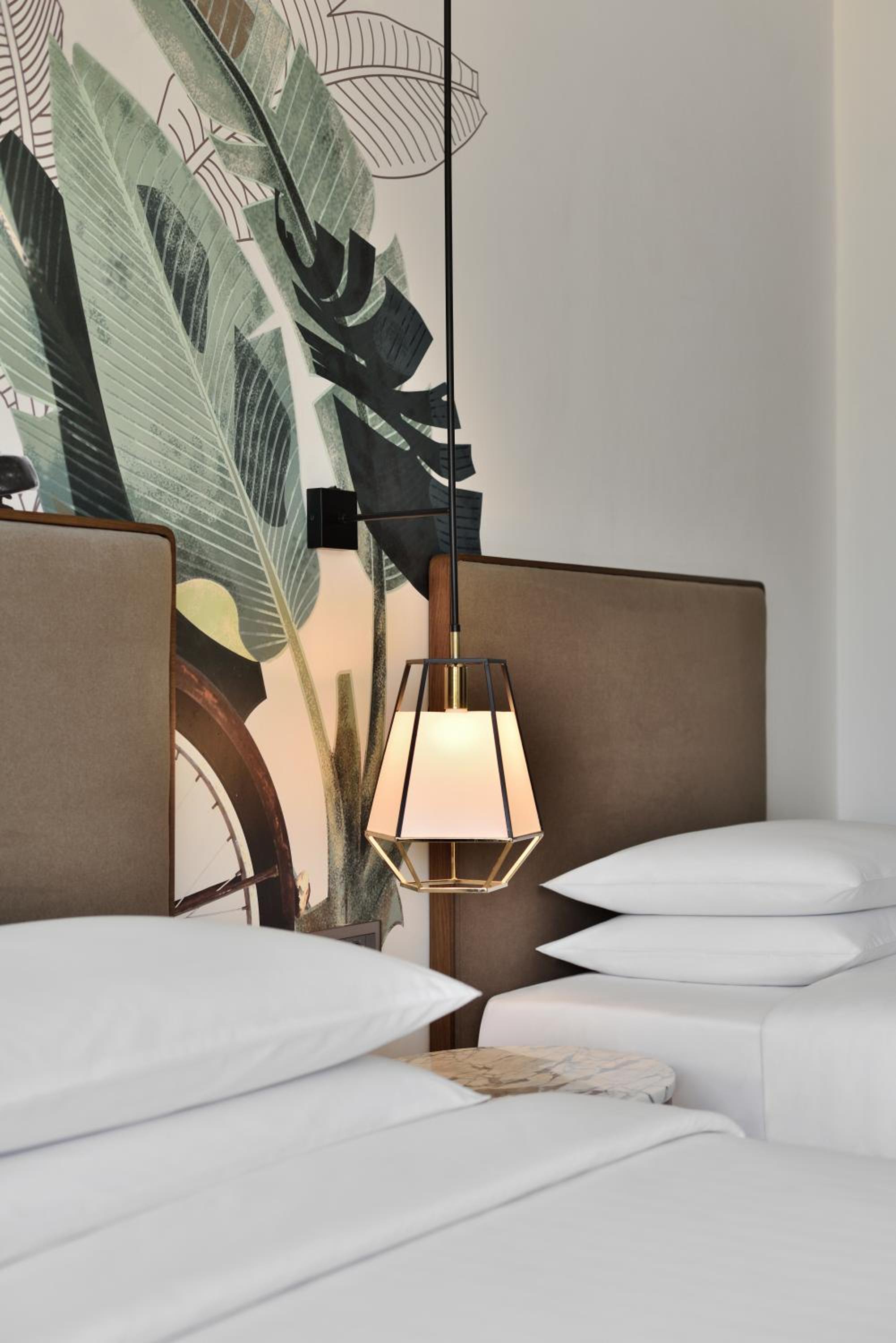 Deluxe Twin Room, Complimentary Airport Transfers and Tea Tales with Lila from 5pm to 6pm.2 Way Airport Transfers Buy one drink, get a second free with our Happy Hour offer