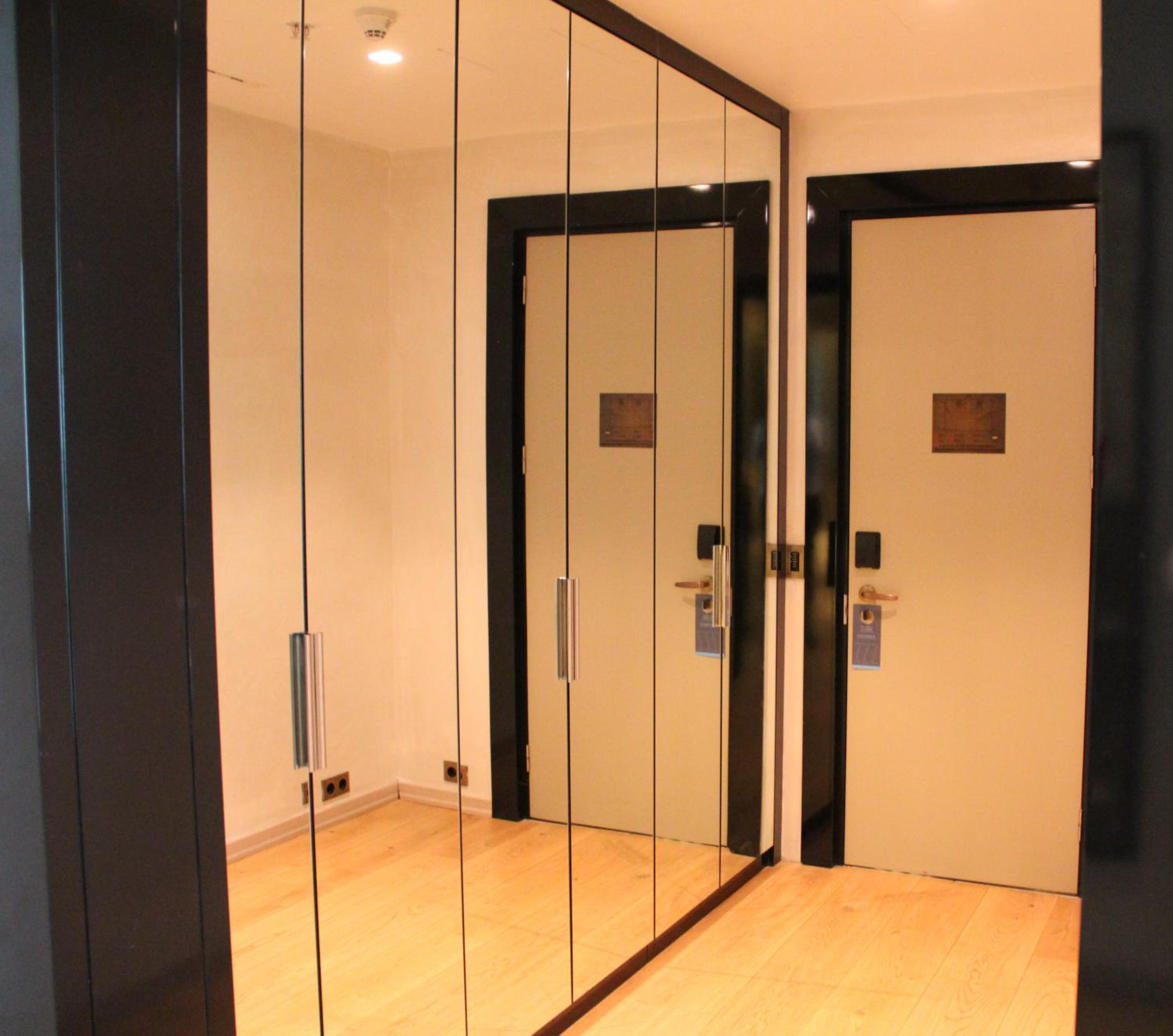 Twin Suite