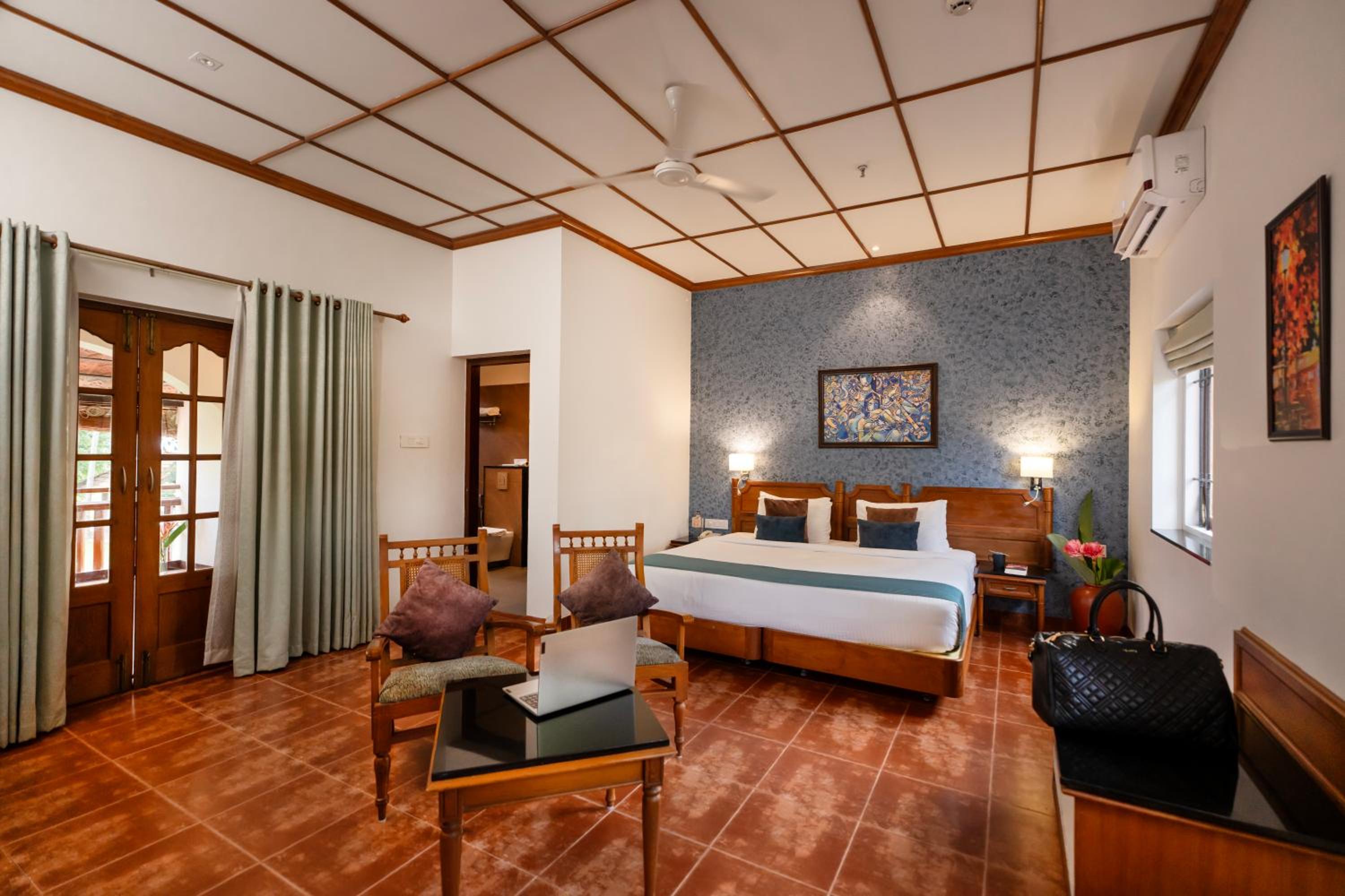 Premium Lake View Room
