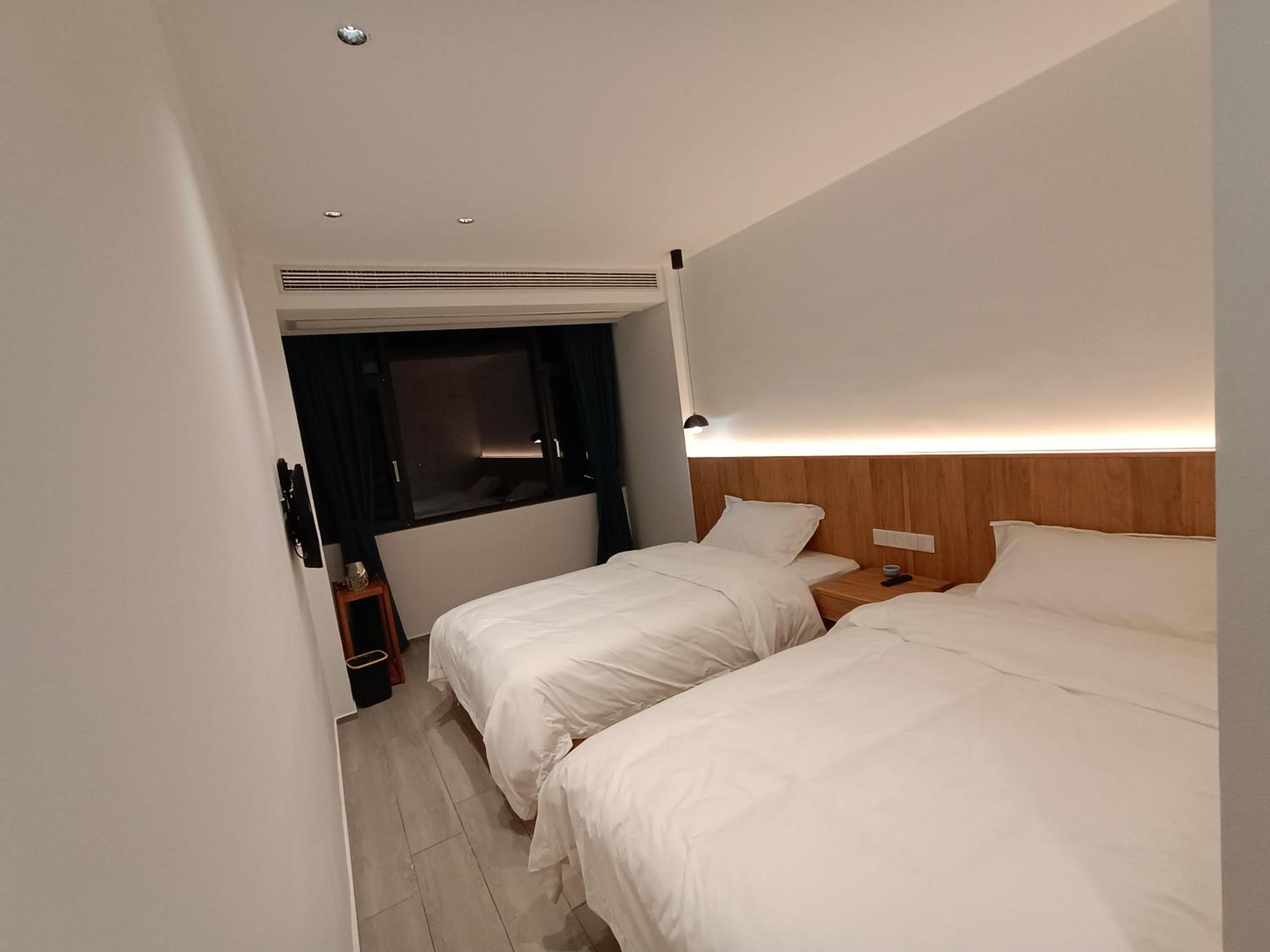 Twin Room photo 2