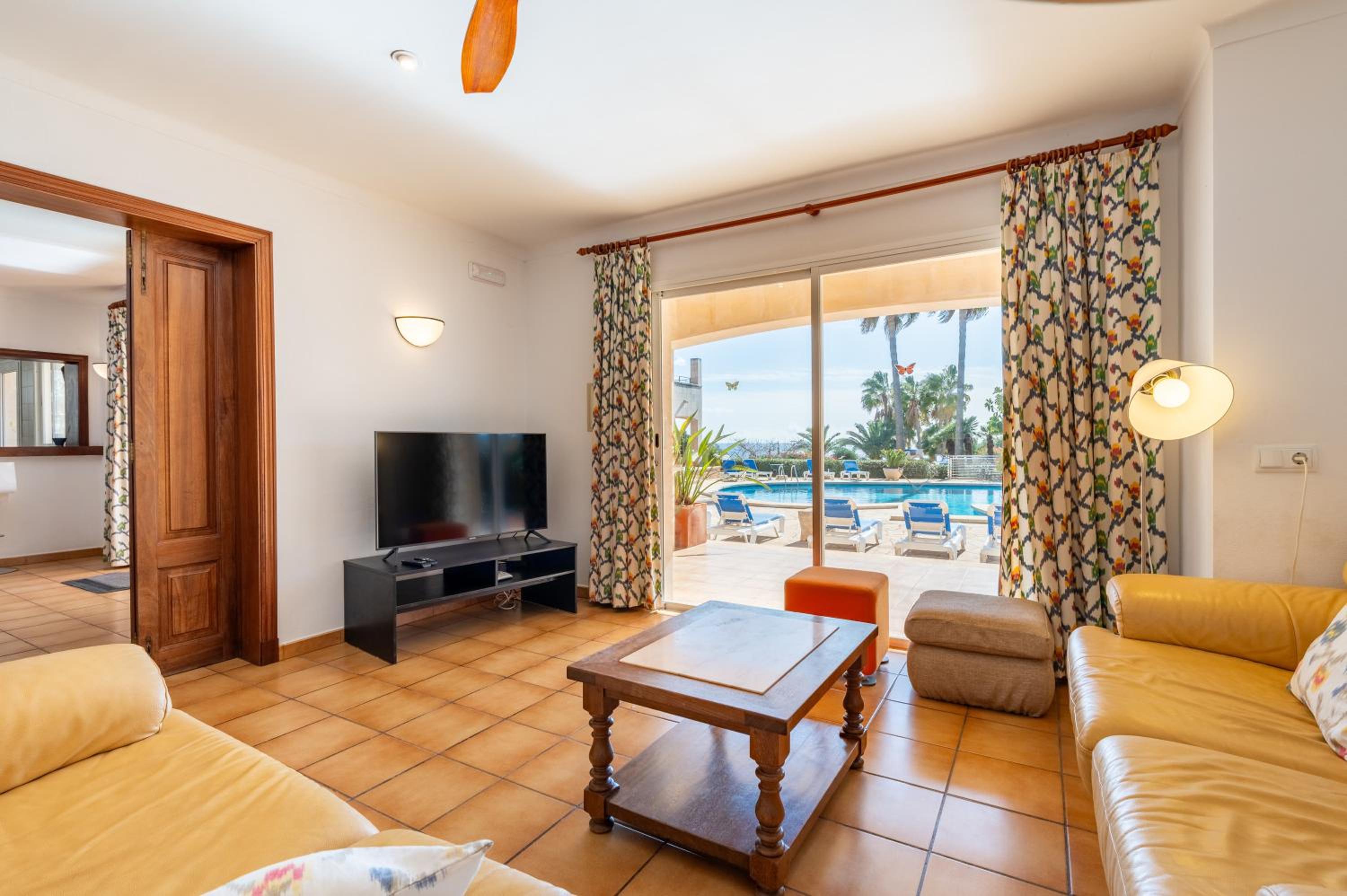 Villa con Vista al Mar