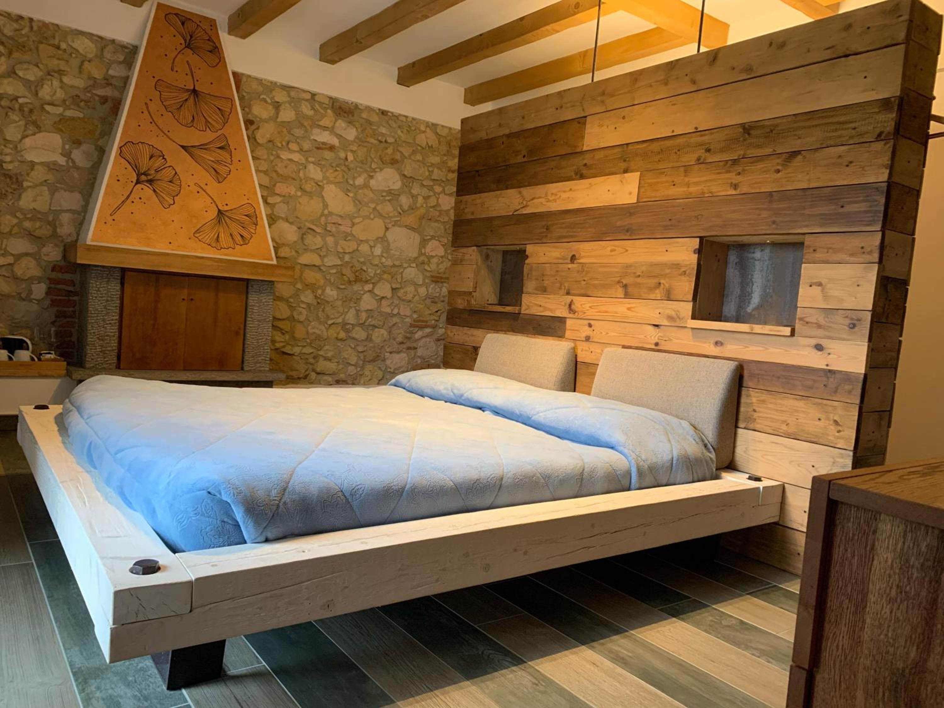 King Room with Balcony photo 2