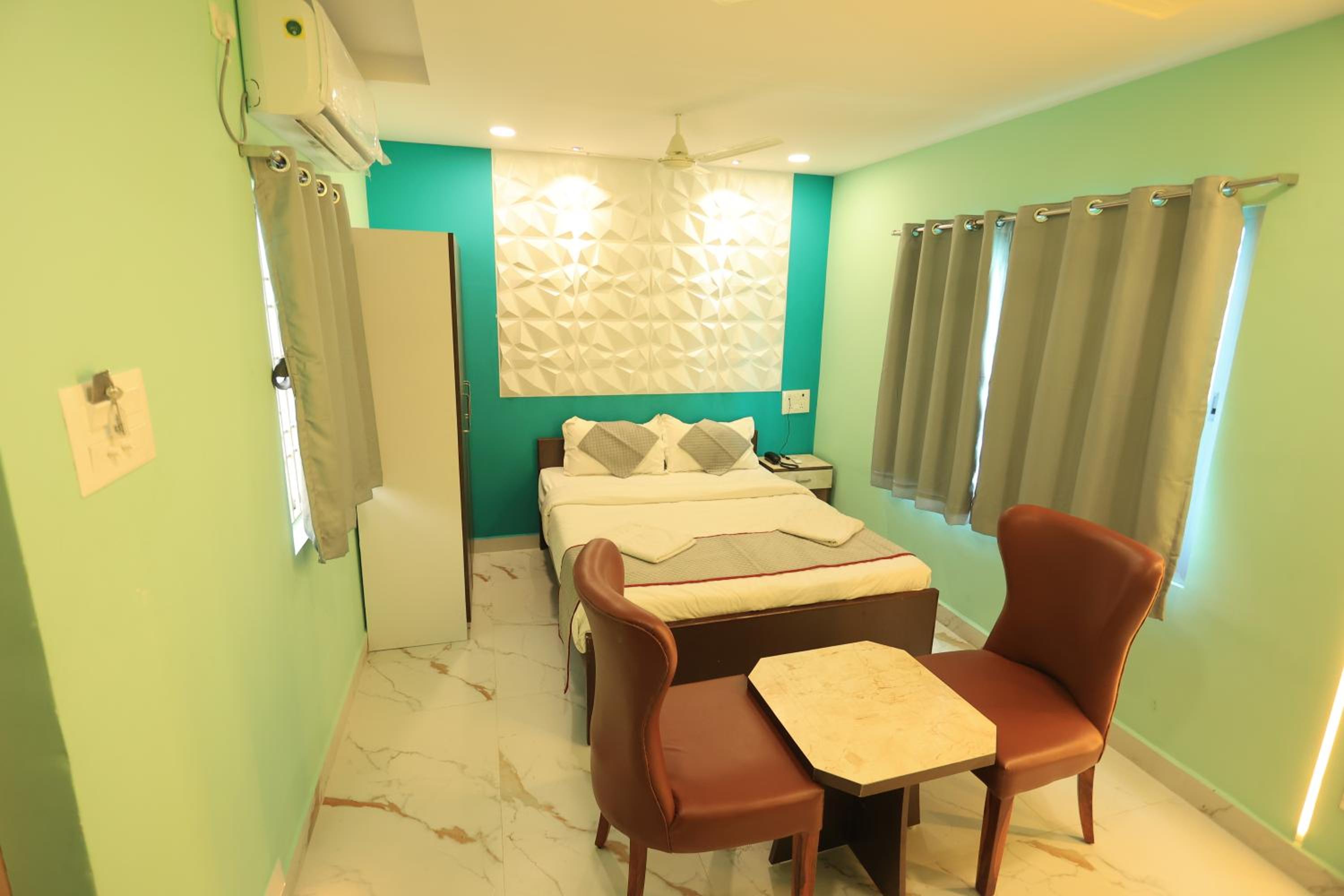 Double Room with Mountain View