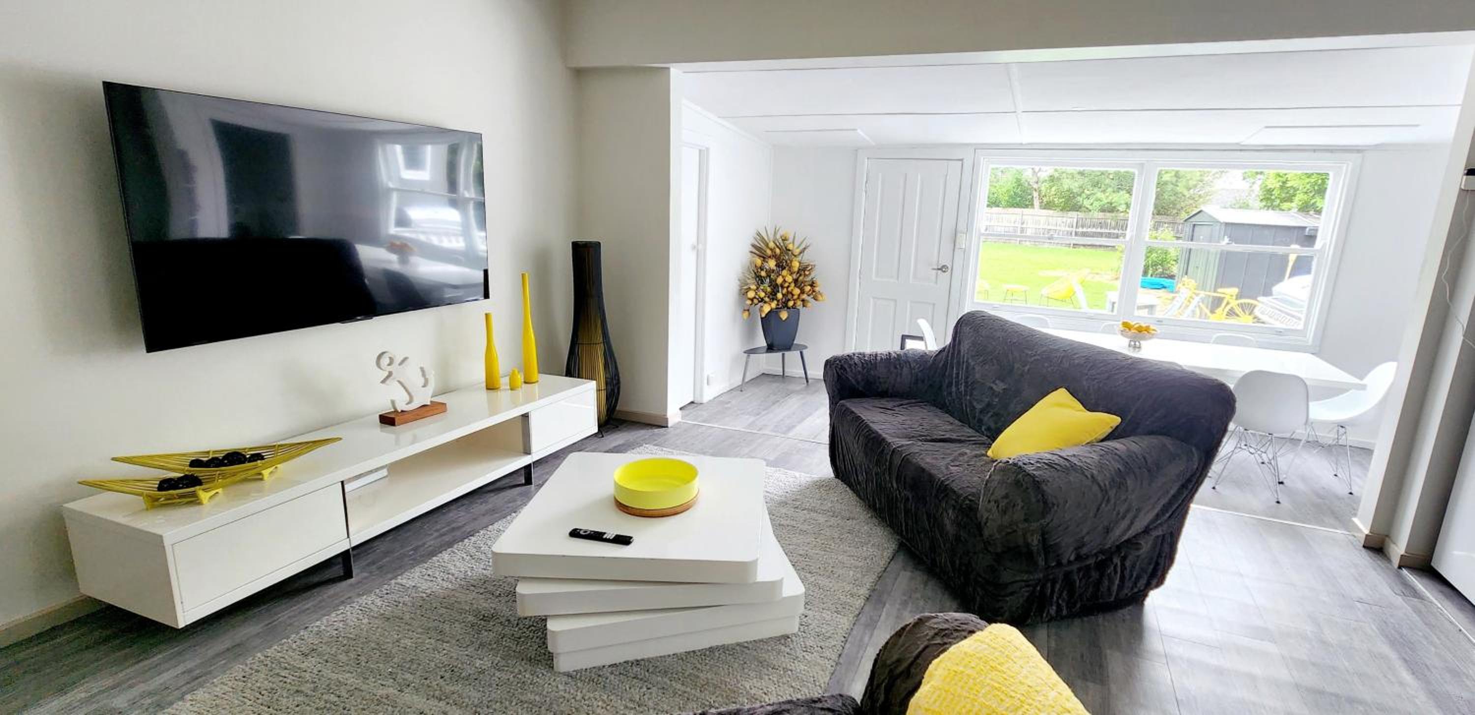 Three-Bedroom House photo 1