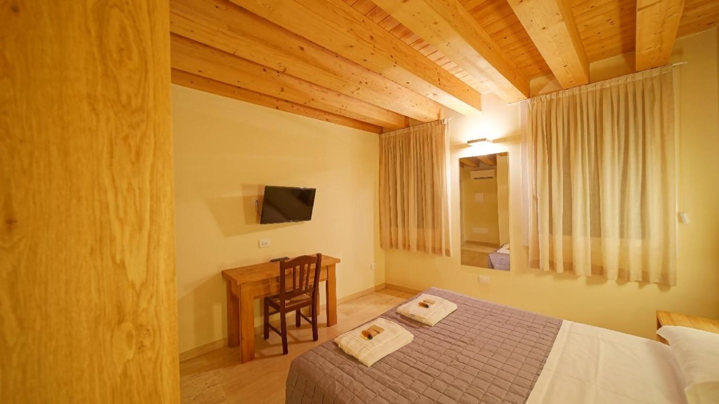 Double Room photo 3