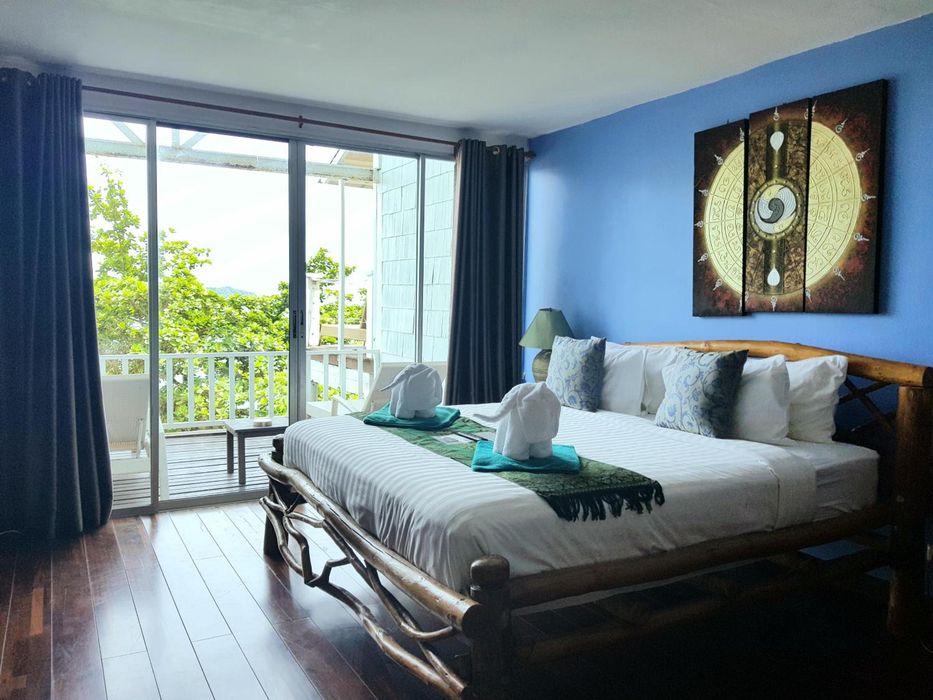 Superior Ocean View - Photo 6