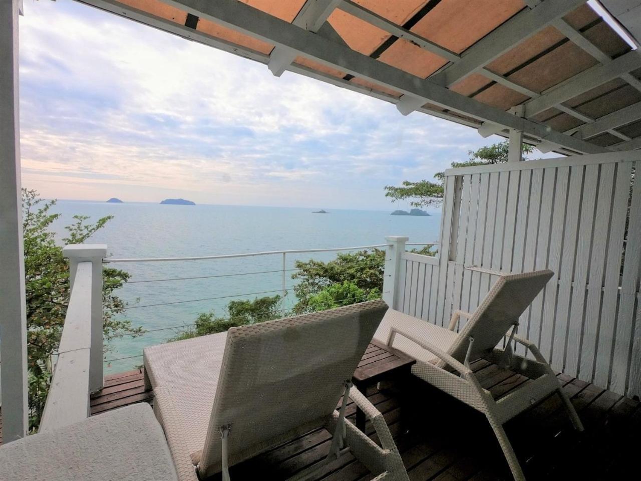 Superior Ocean View - Photo 8