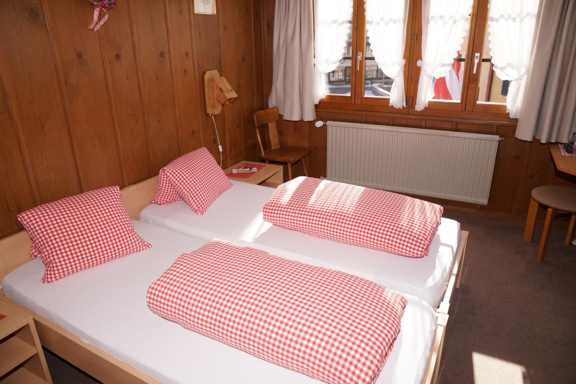 Double Room with Private Bathroom photo 1