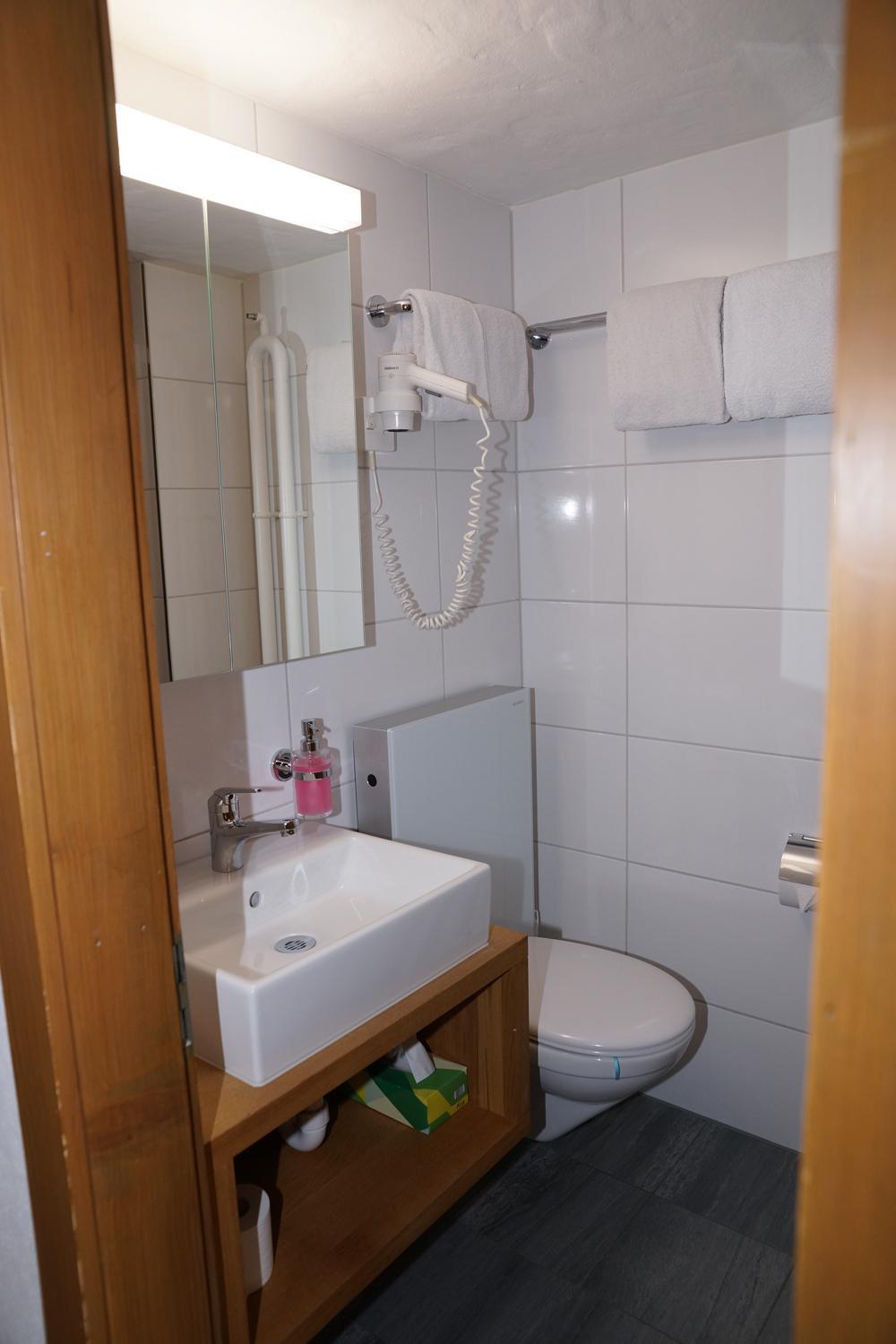Double Room with Private Bathroom photo 2