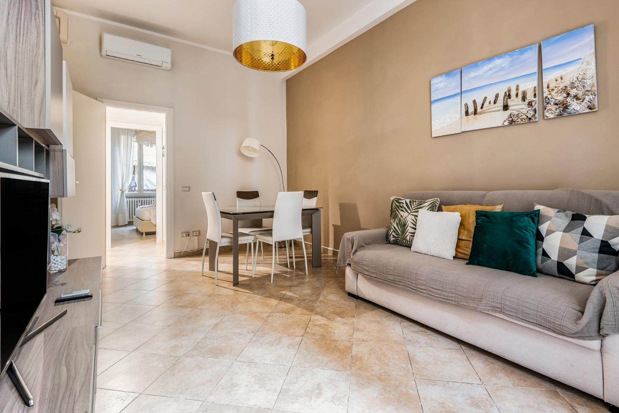 One-Bedroom Apartment