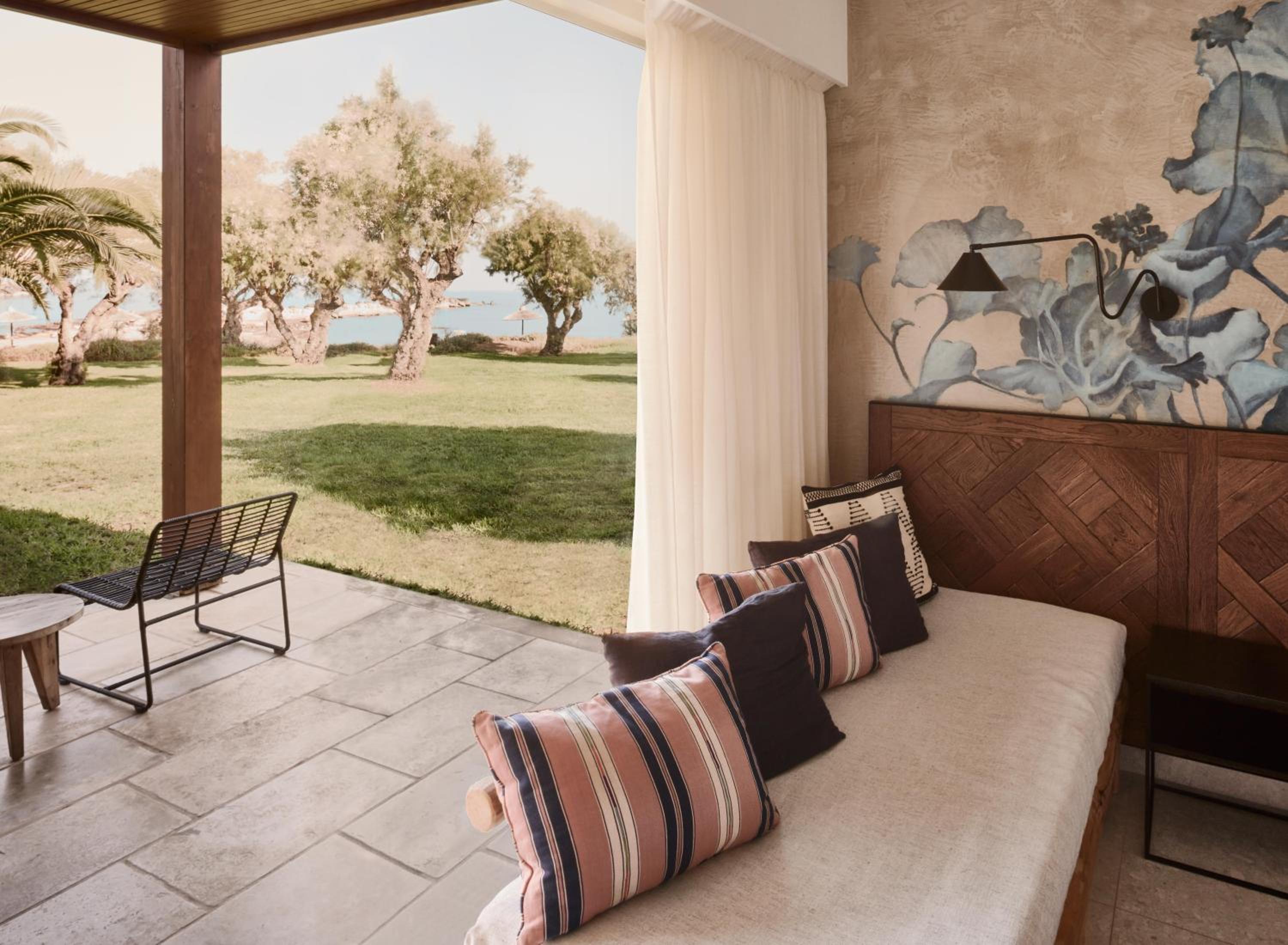 Bungalow (Beach Front) thumbnail 5