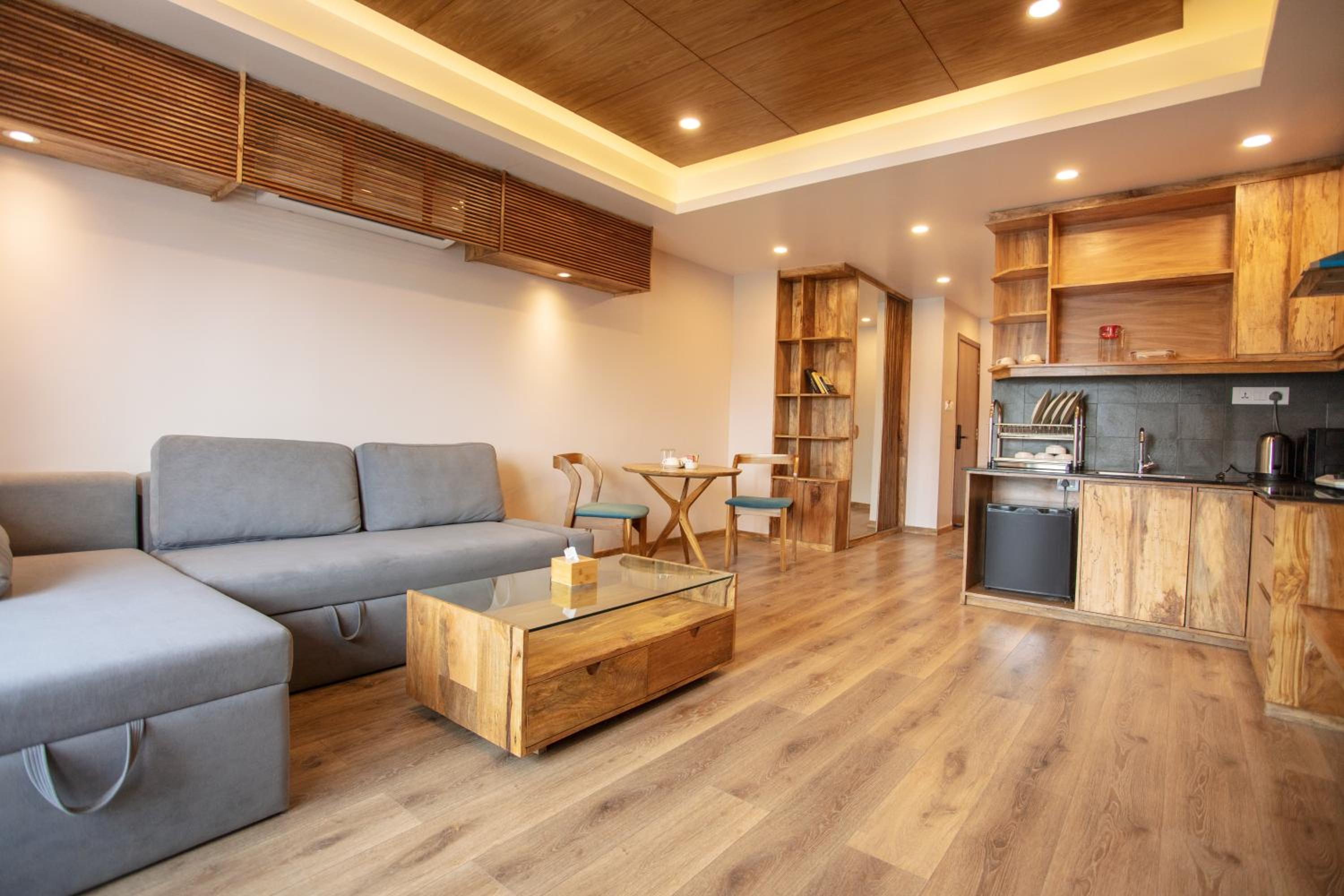 One-Bedroom Apartment - Photo 7
