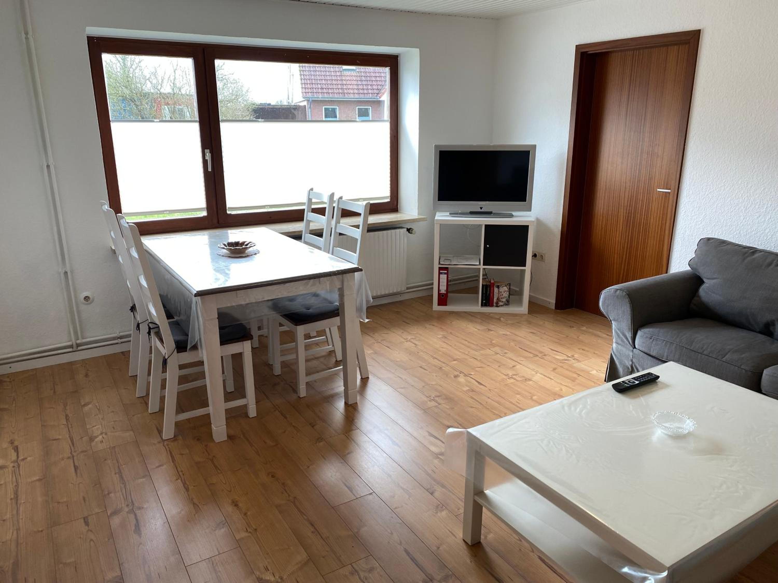 Two-Bedroom Apartment with Terrace photo 2