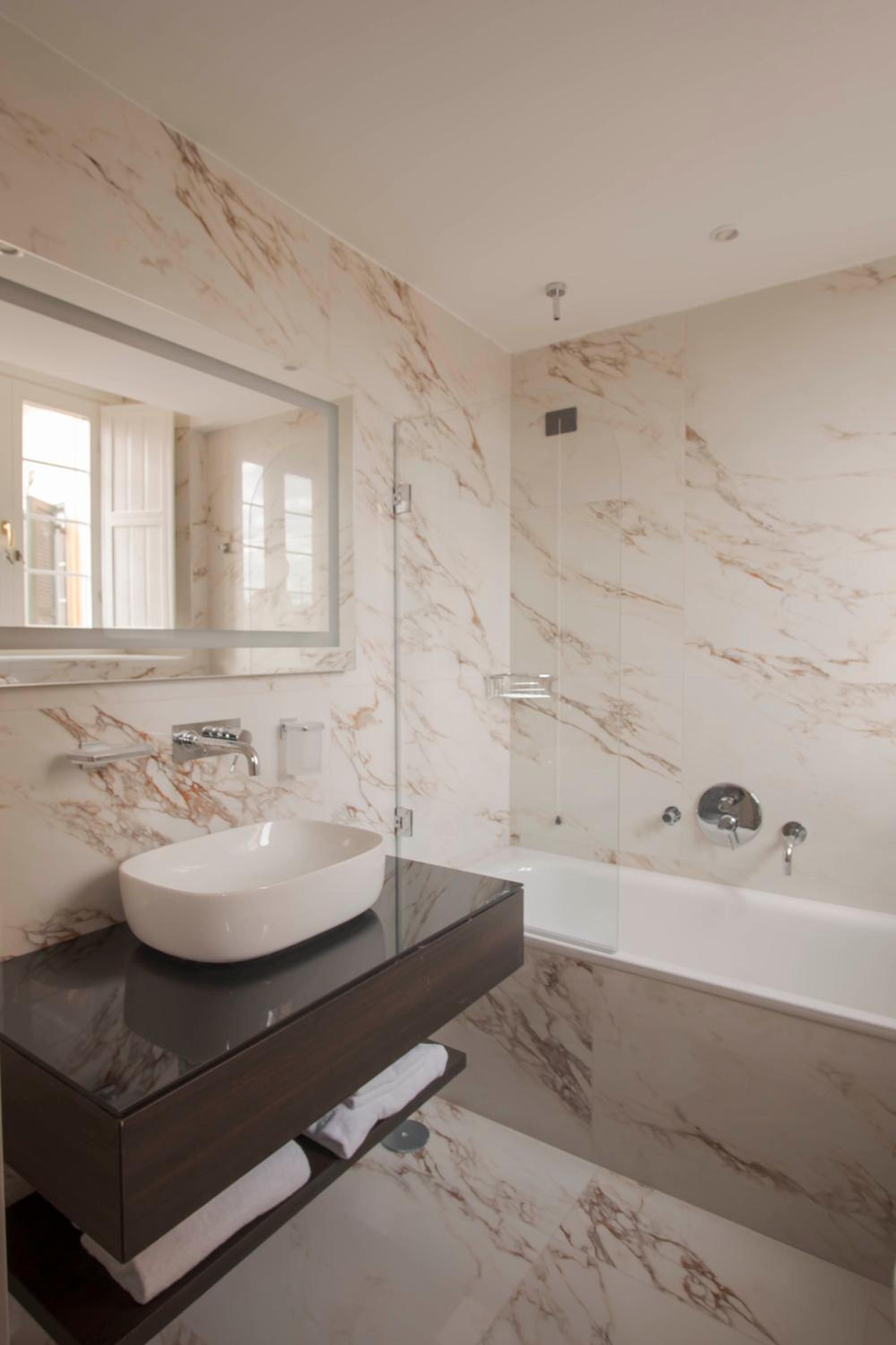 Superior Double Room - Photo 9