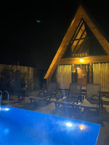 Deluxe Bungalow - Photo 10