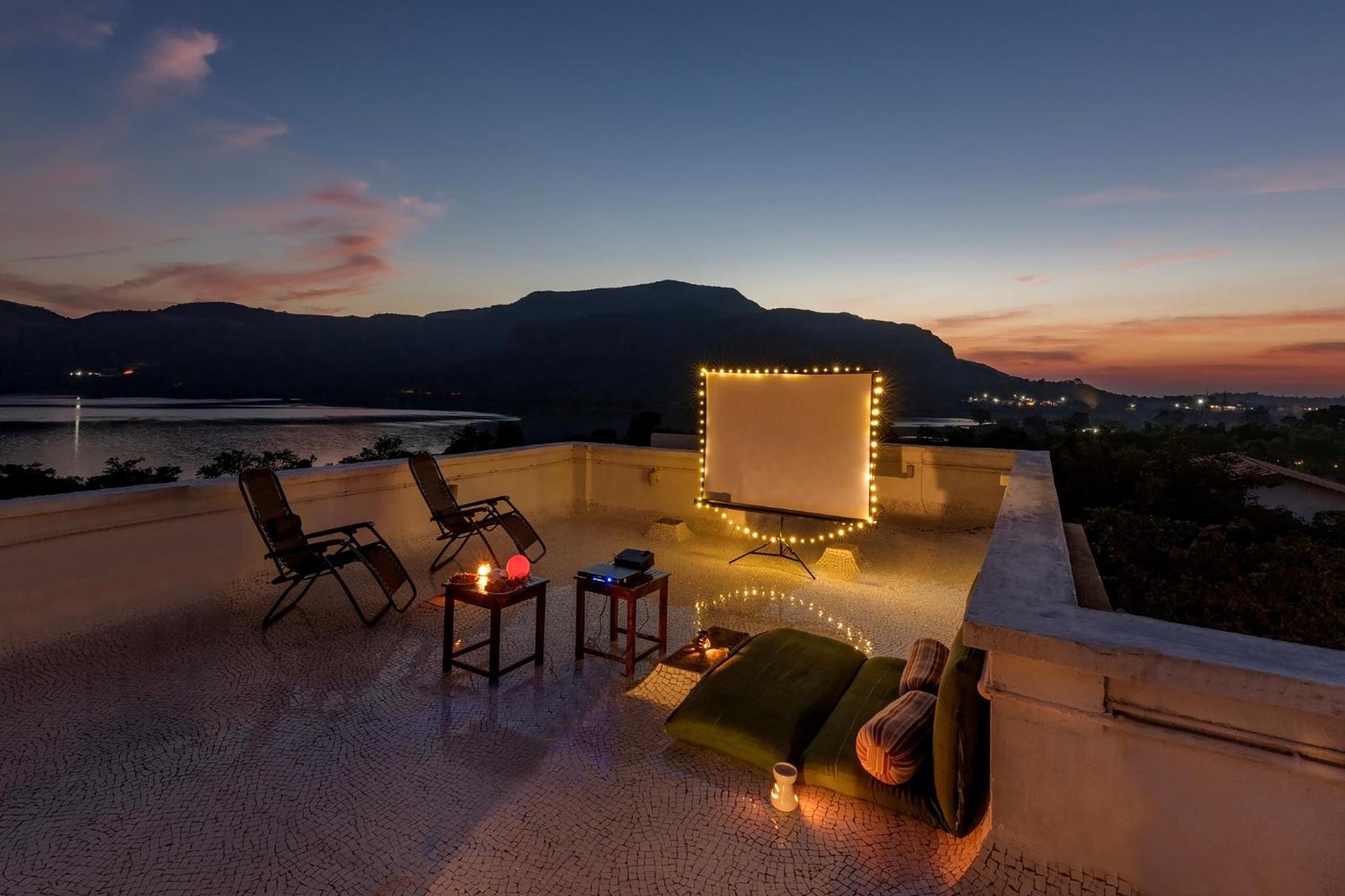 Villa photo 2