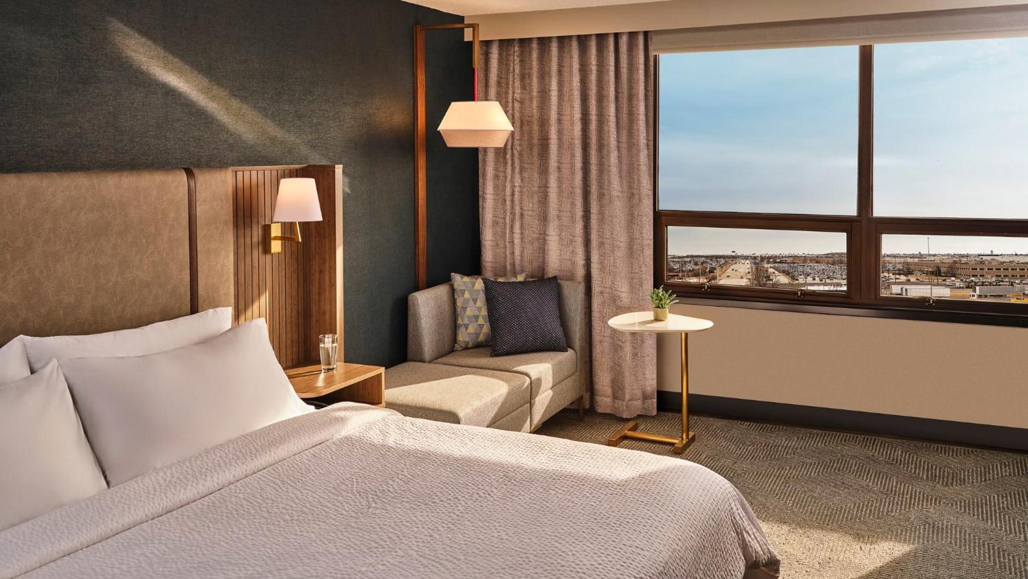 Standard King Room - Photo 1