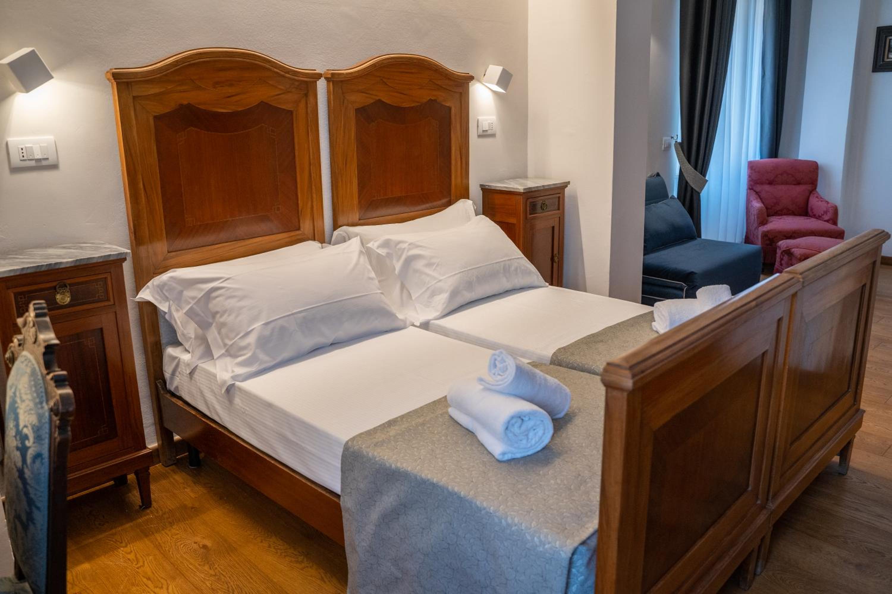 Comfort Triple Room
