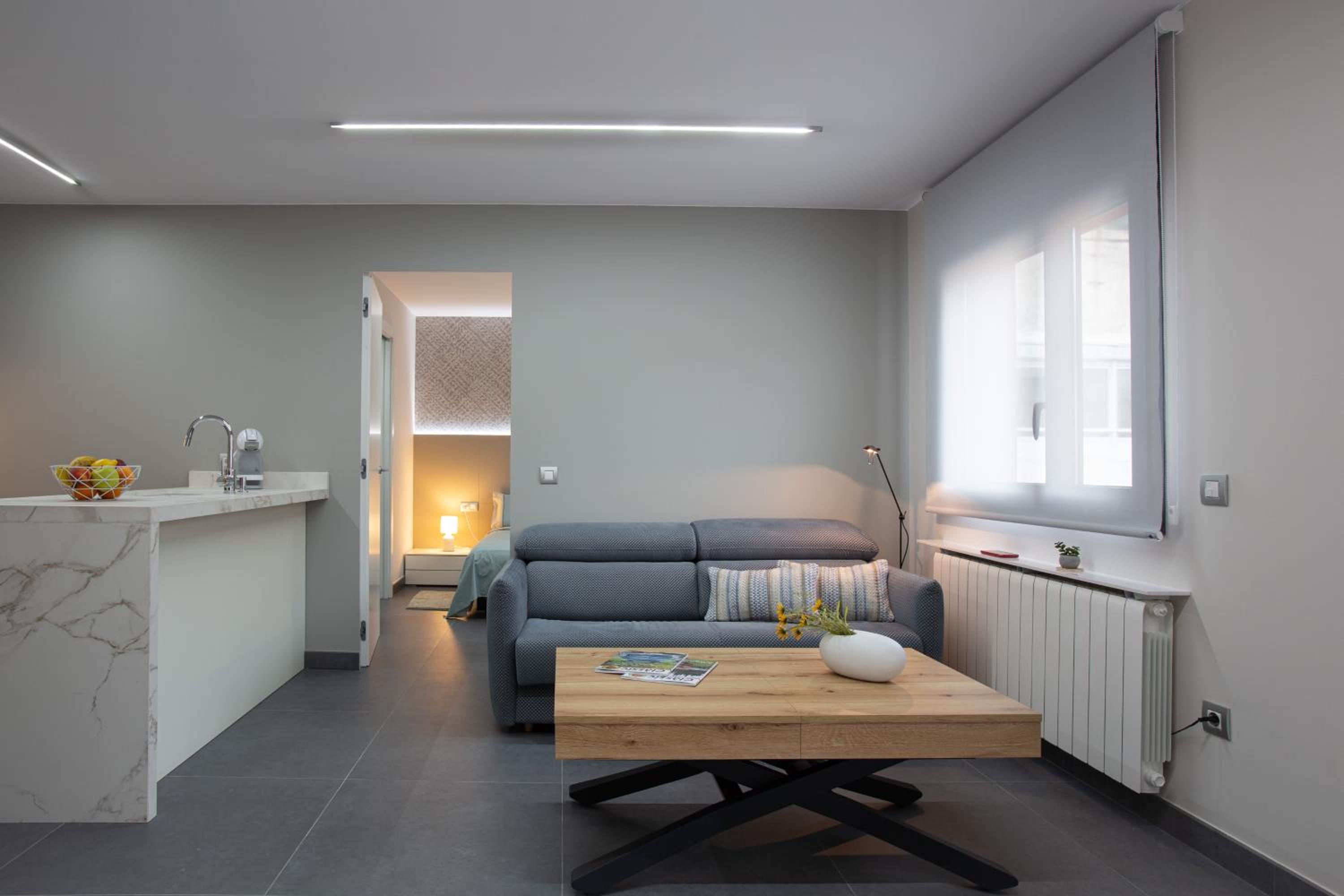 One-Bedroom Apartment