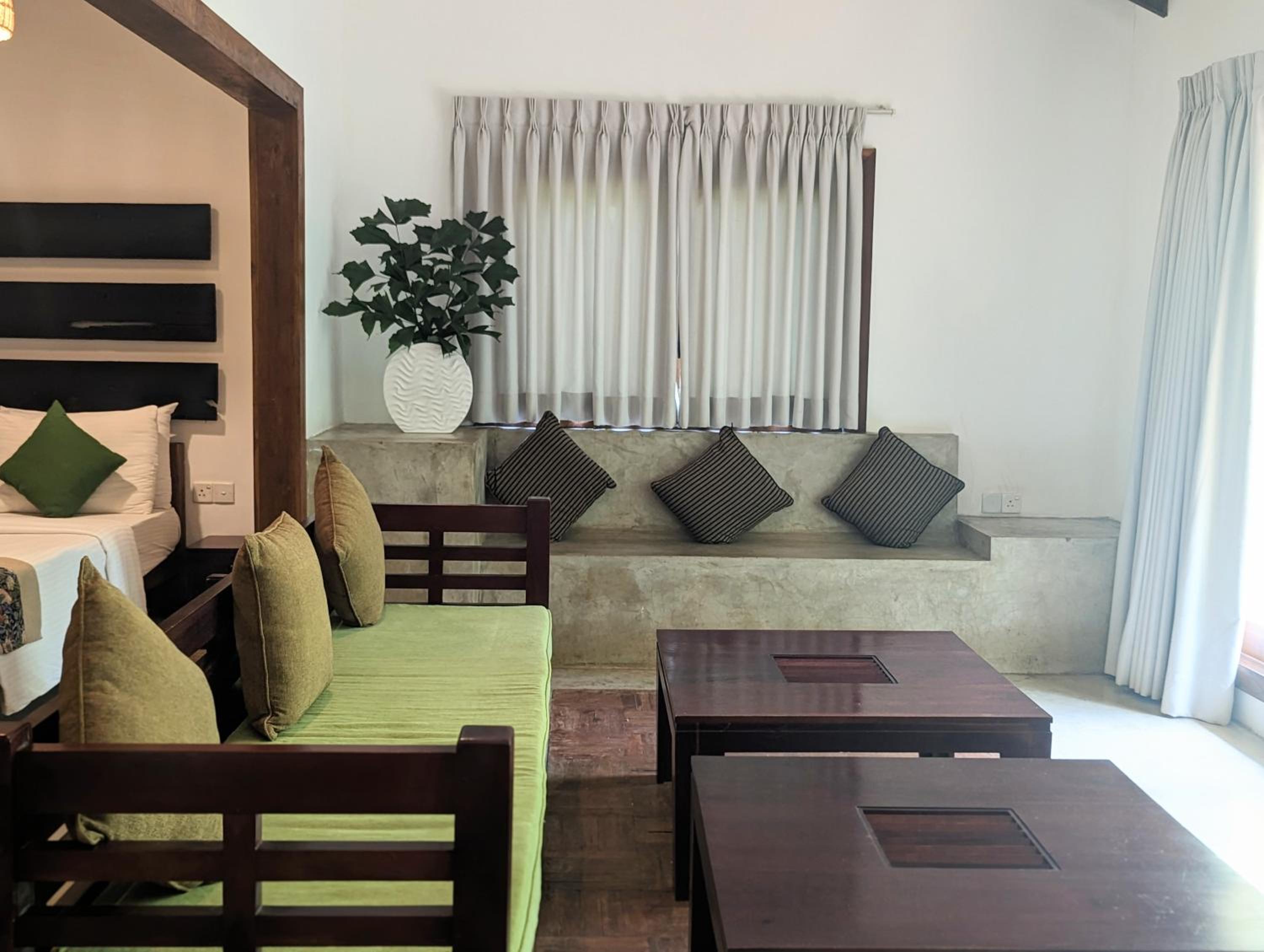 Family Suite (06 Adults)  photo 2