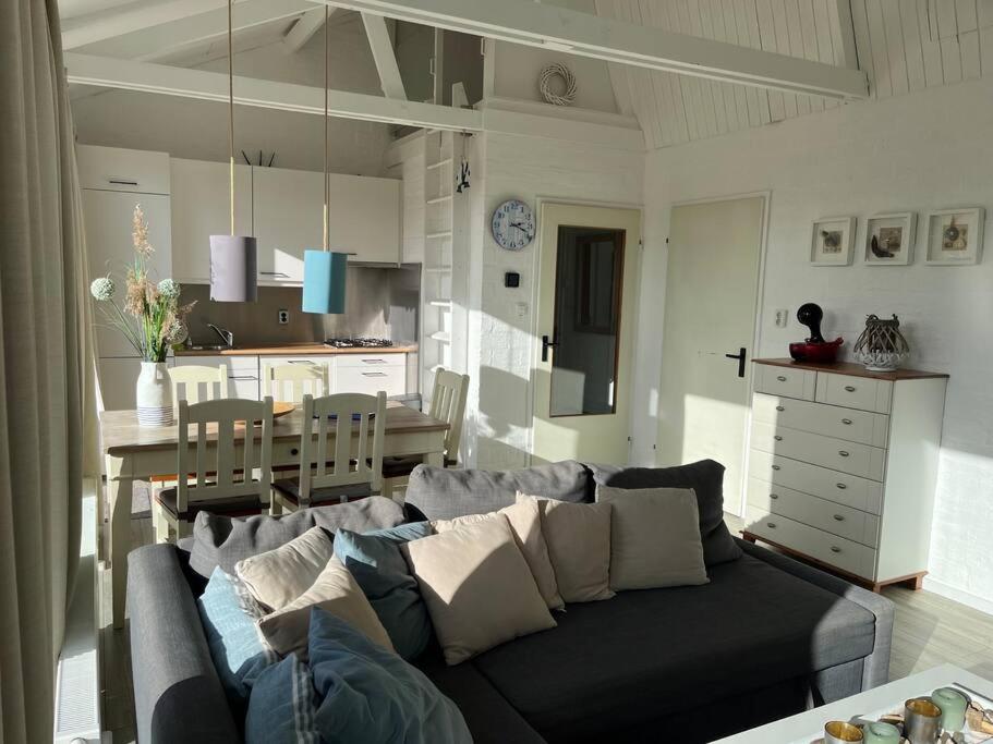 Two-Bedroom House photo 3