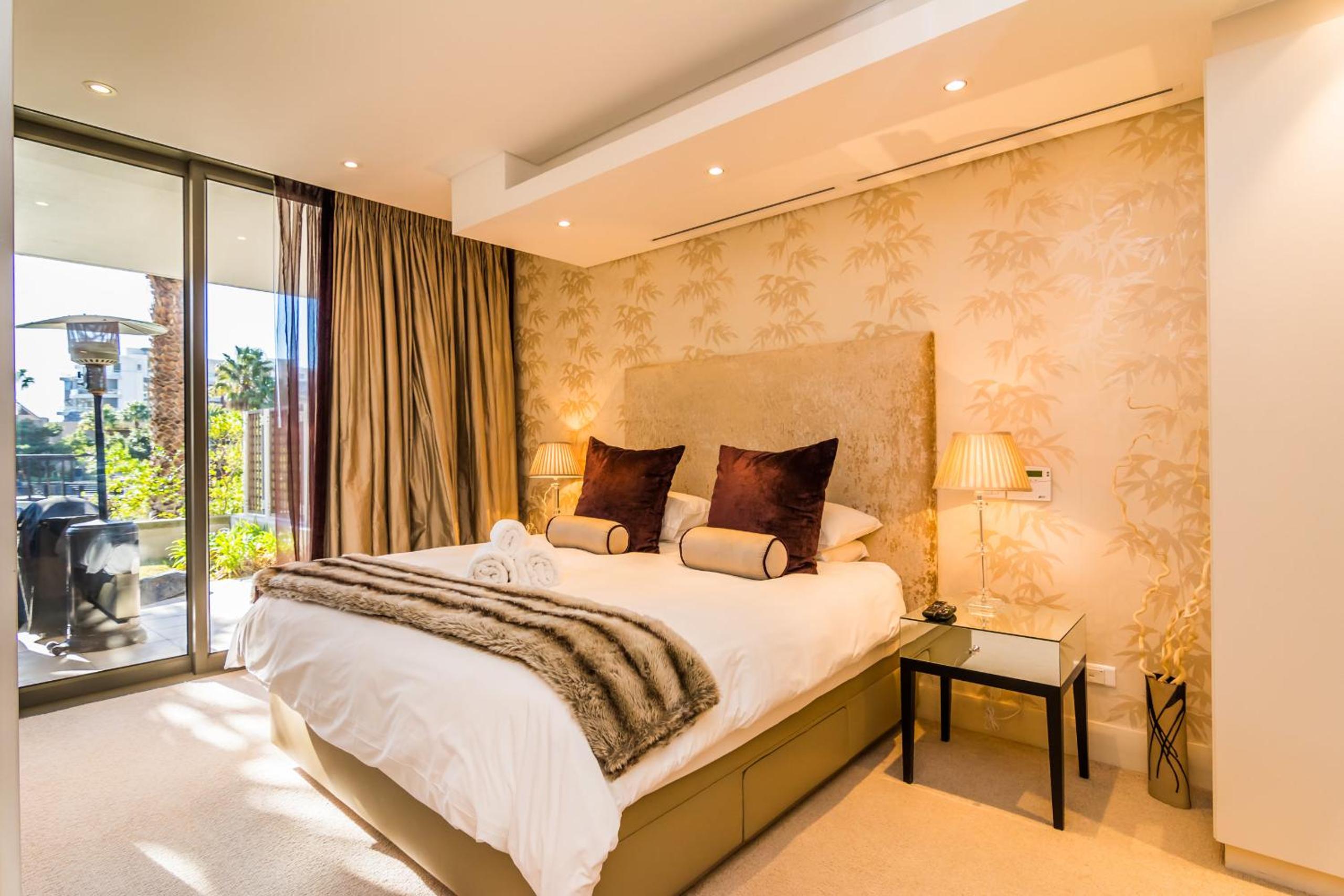 One Bedroom Superior 6